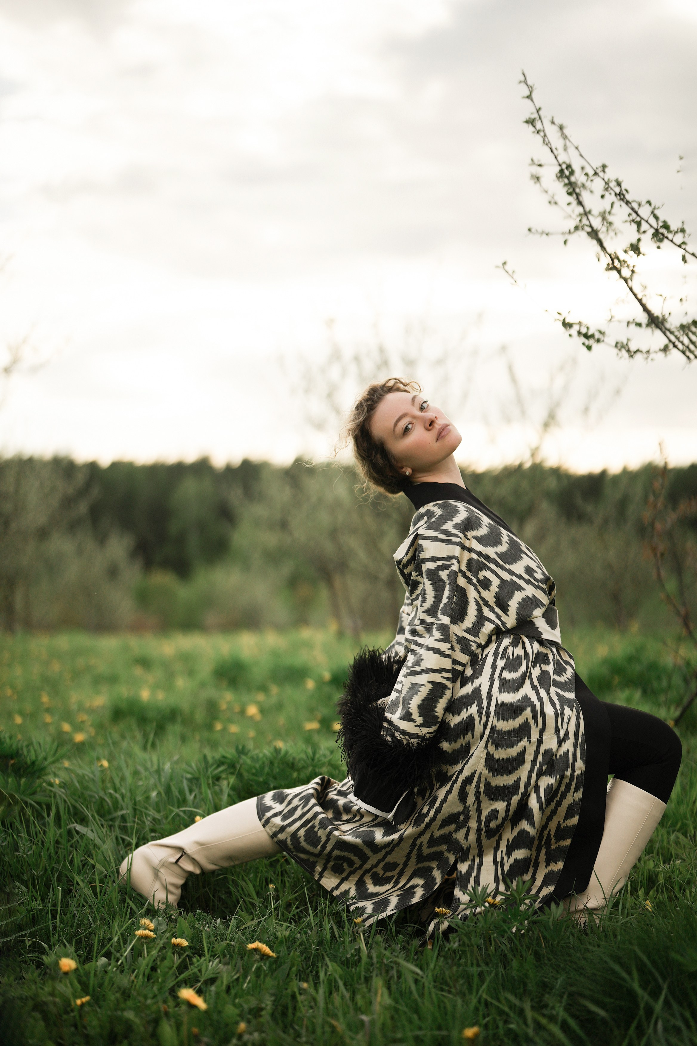 Персональная женская фотосессия на природе.