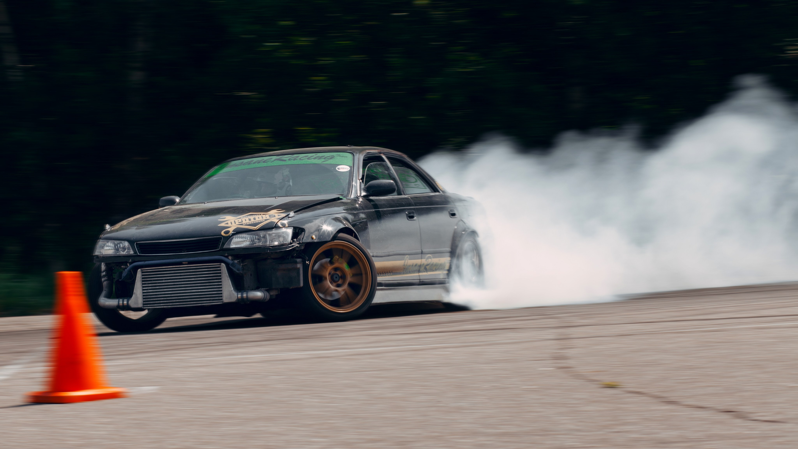 Drift Family. DeLorein