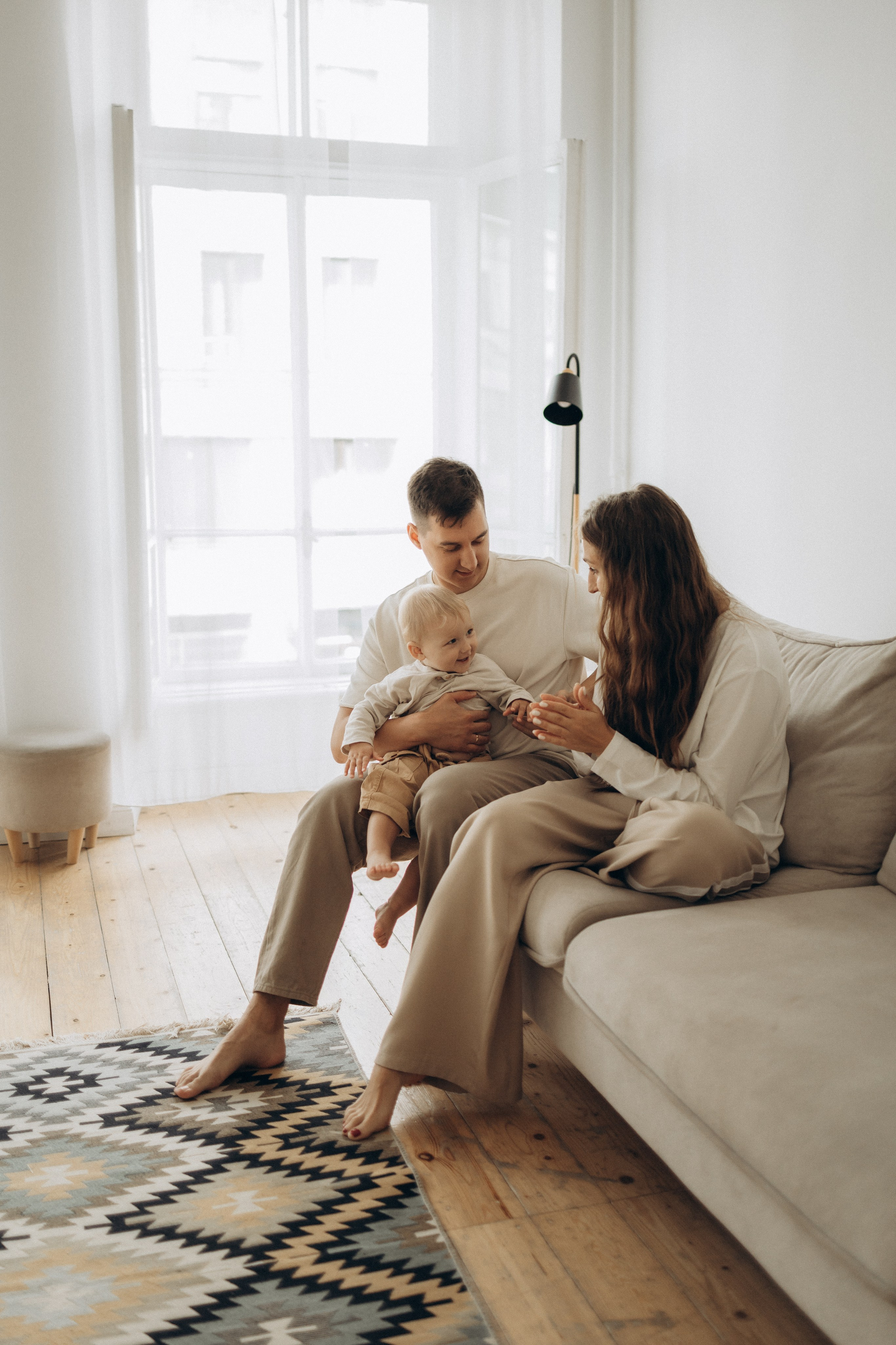 Яна, Дима и малыш Мирон. Семейный, домашний, ньюборн фотограф Москва Цветкова Елизавета