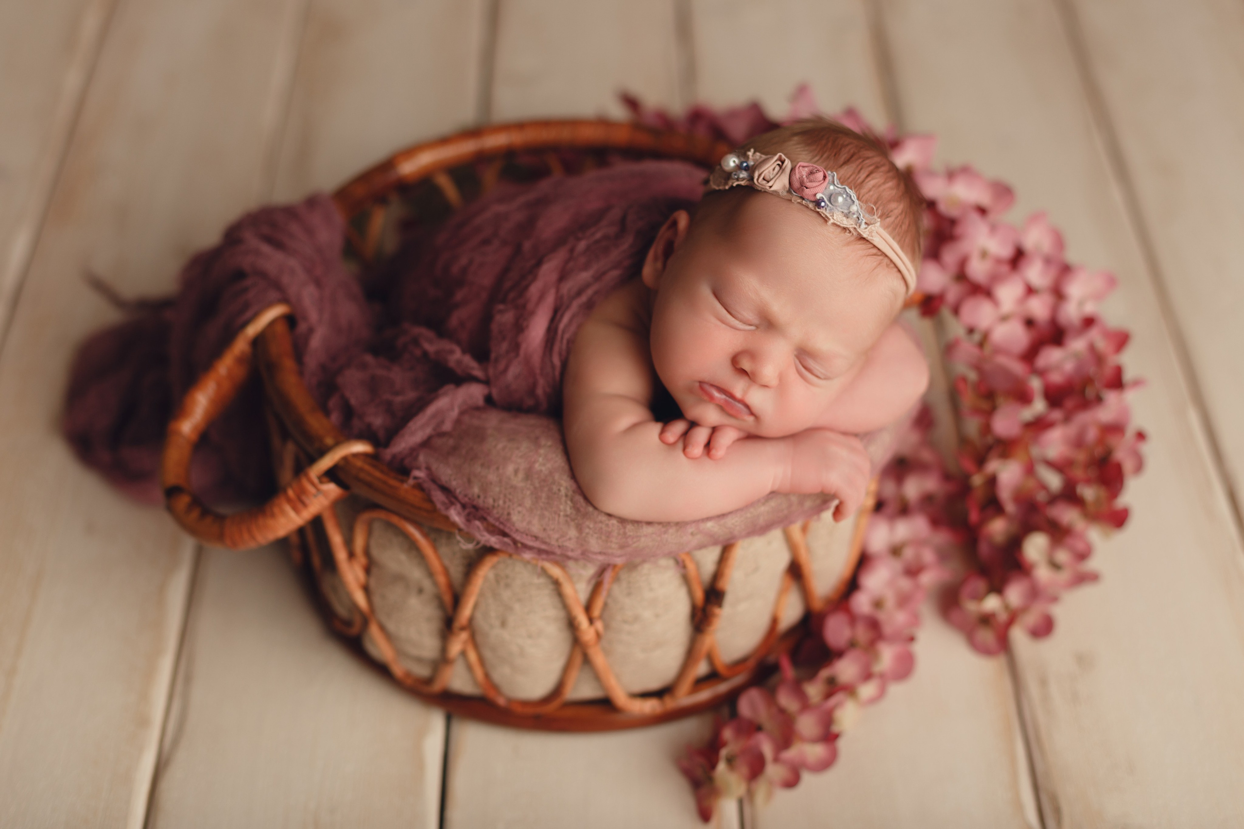 Новорожденные. Света. Профессиональная детская и семейная фотостудия в Краснодаре