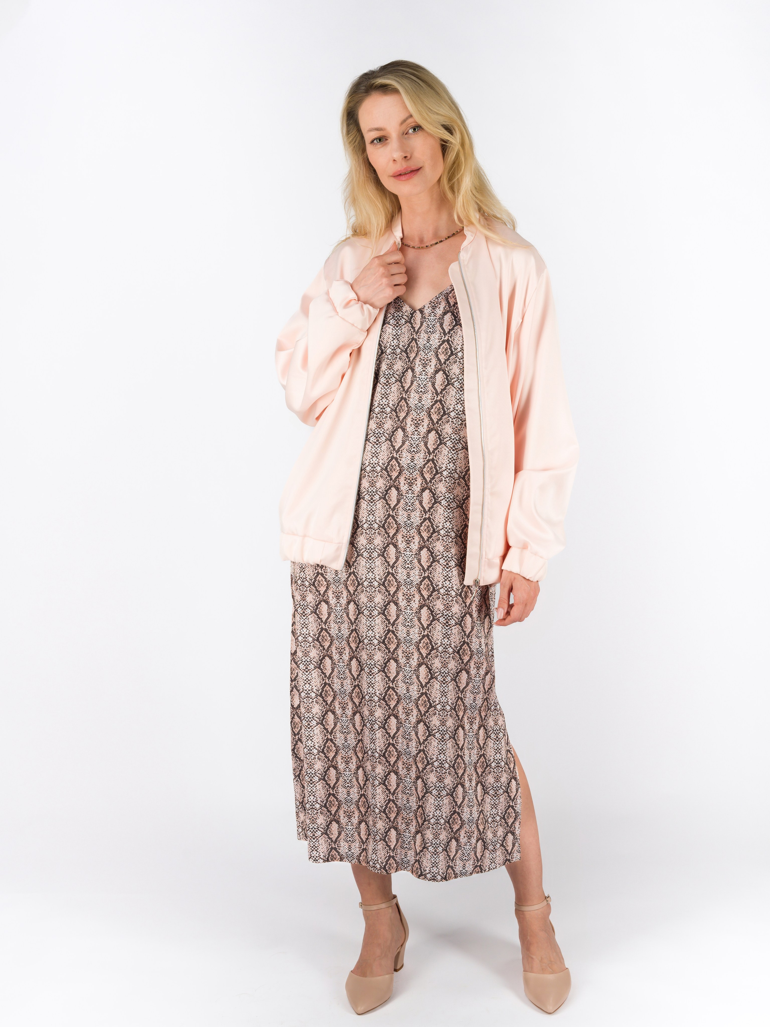 Одежда для каталога. Фотограф Андрей Зикеев, фотостудия AzArt Studio в Москве