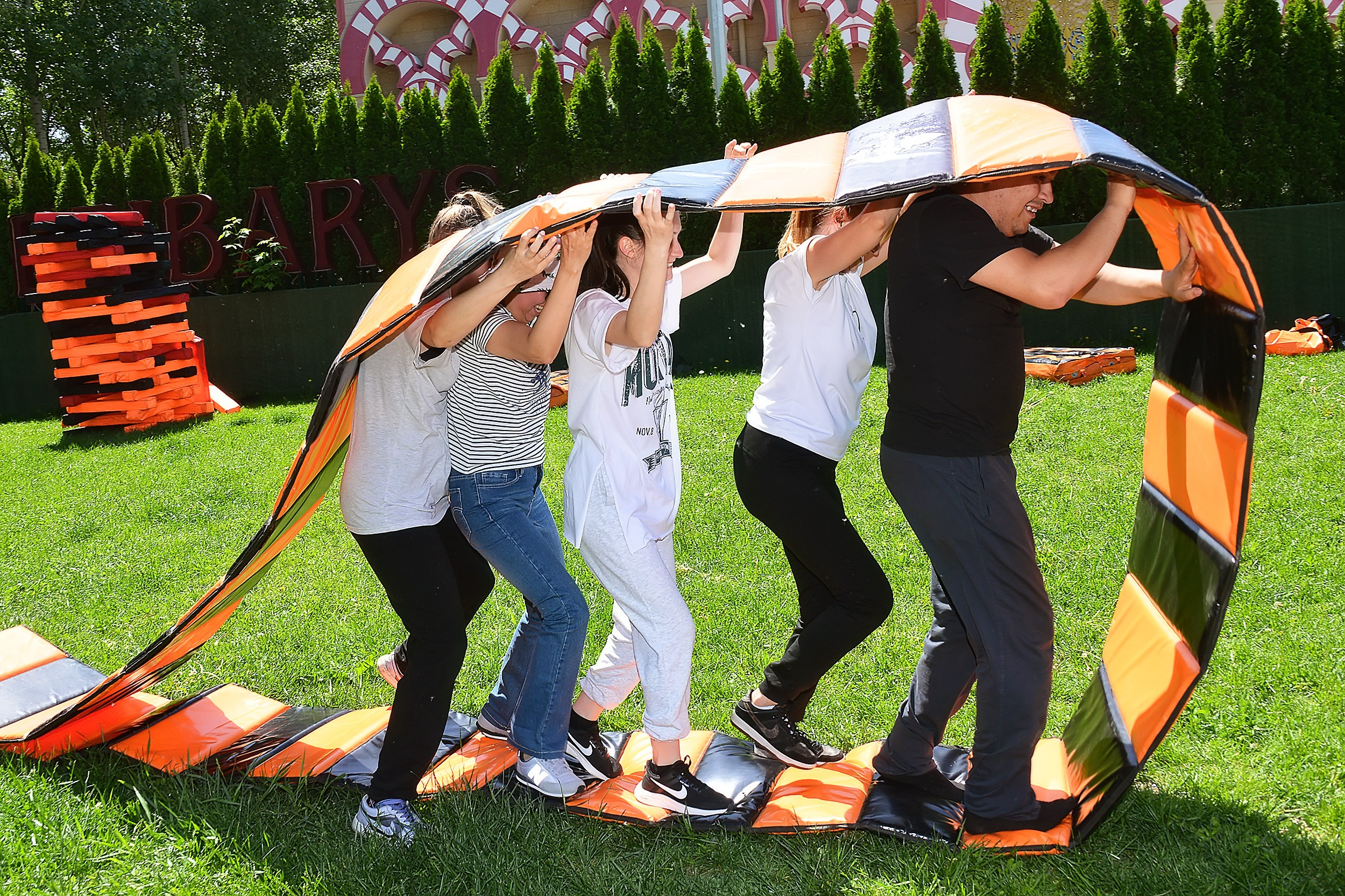 Тимбилдинг-1. Фотосъёмка. Фотограф Сергей Авдеев-семейный и детский фотограф в Алматы