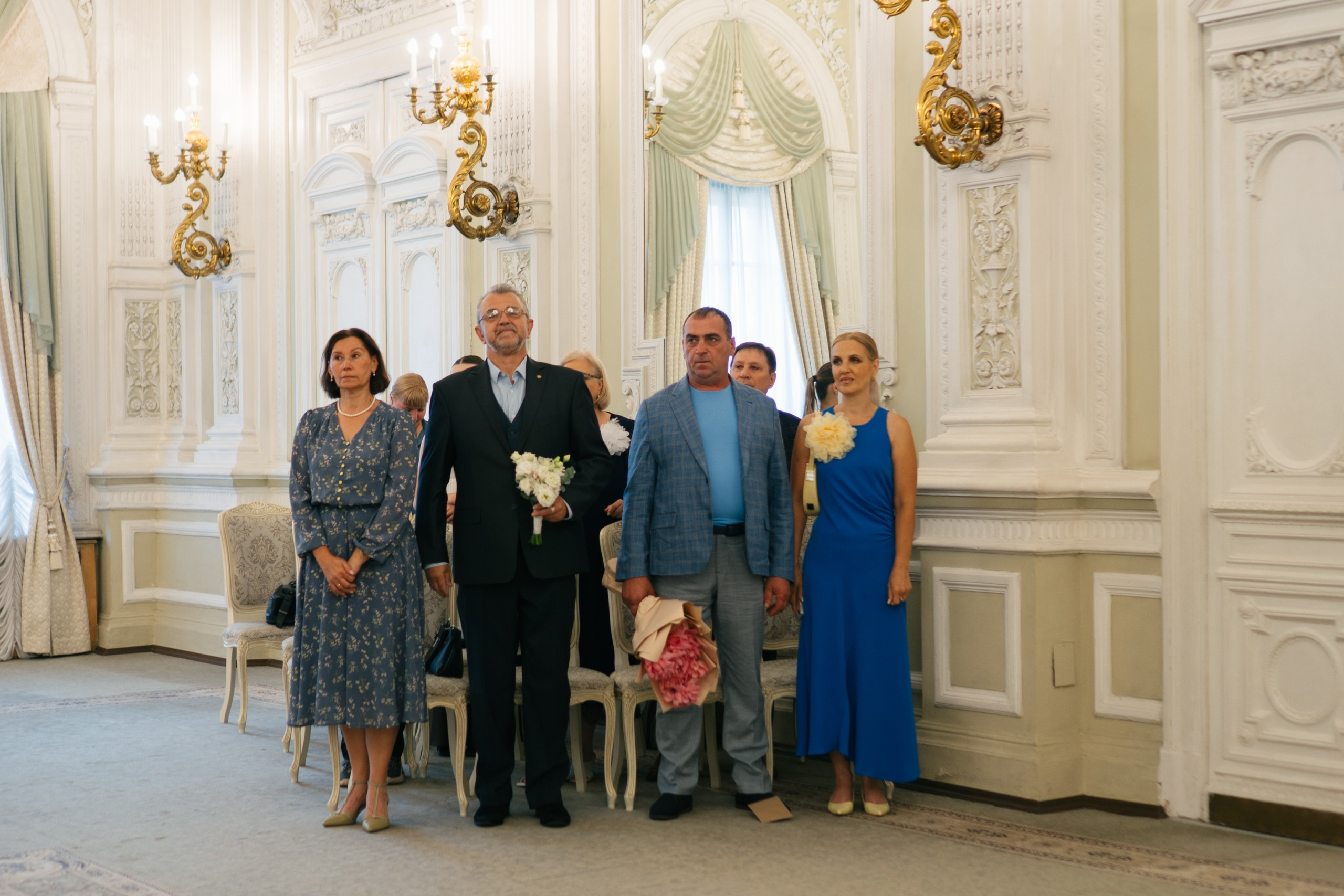 СЪЁМКИ В ПЕРВОМ ДВОРЦЕ ПРОГУЛКА И СТУДИЯ. Профессиональный фотограф, Санкт-Петербург — Виктория Богомолова