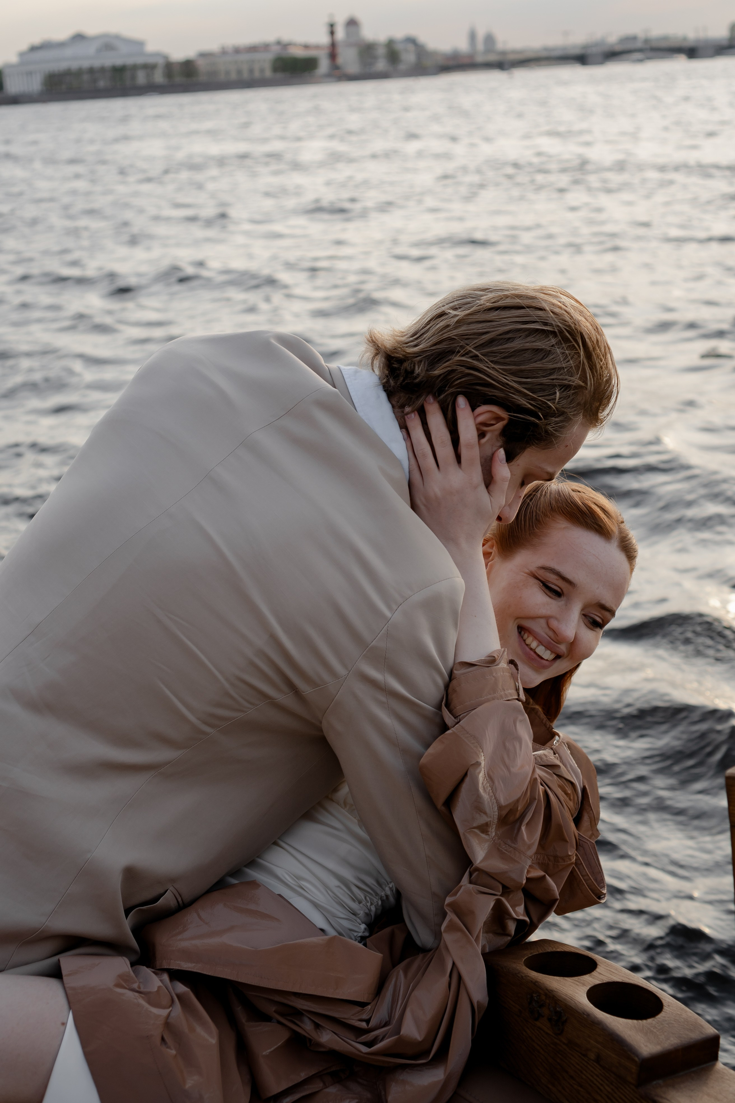 СВАДЕНБНАЯ СЬЕМКА НА КАТЕРЕ ПО КАНАЛАМ САНКТ-ПЕТЕРБУРГА И В АКВАТОРИИ НЕВЫ. Профессиональный фотограф, Санкт-Петербург — Виктория Богомолова