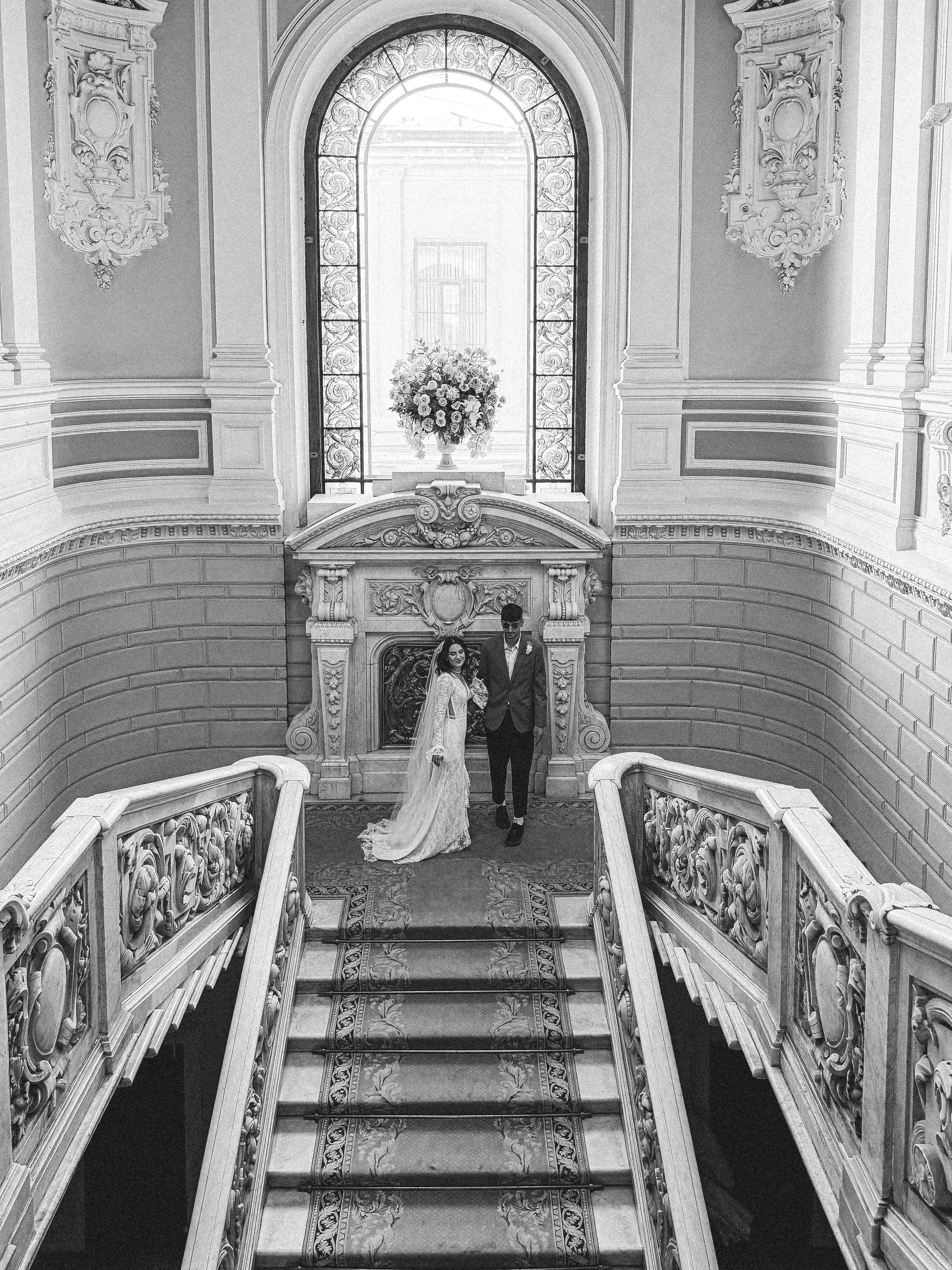 ФОТО НА ТЕЛЕФОН ВО ВРЕМЯ БРАКОСОЧЕТАНИЯ В ПЕРВОМ ДВОРЦЕ И ПРОГУЛКИ. Профессиональный фотограф, Санкт-Петербург — Виктория Богомолова