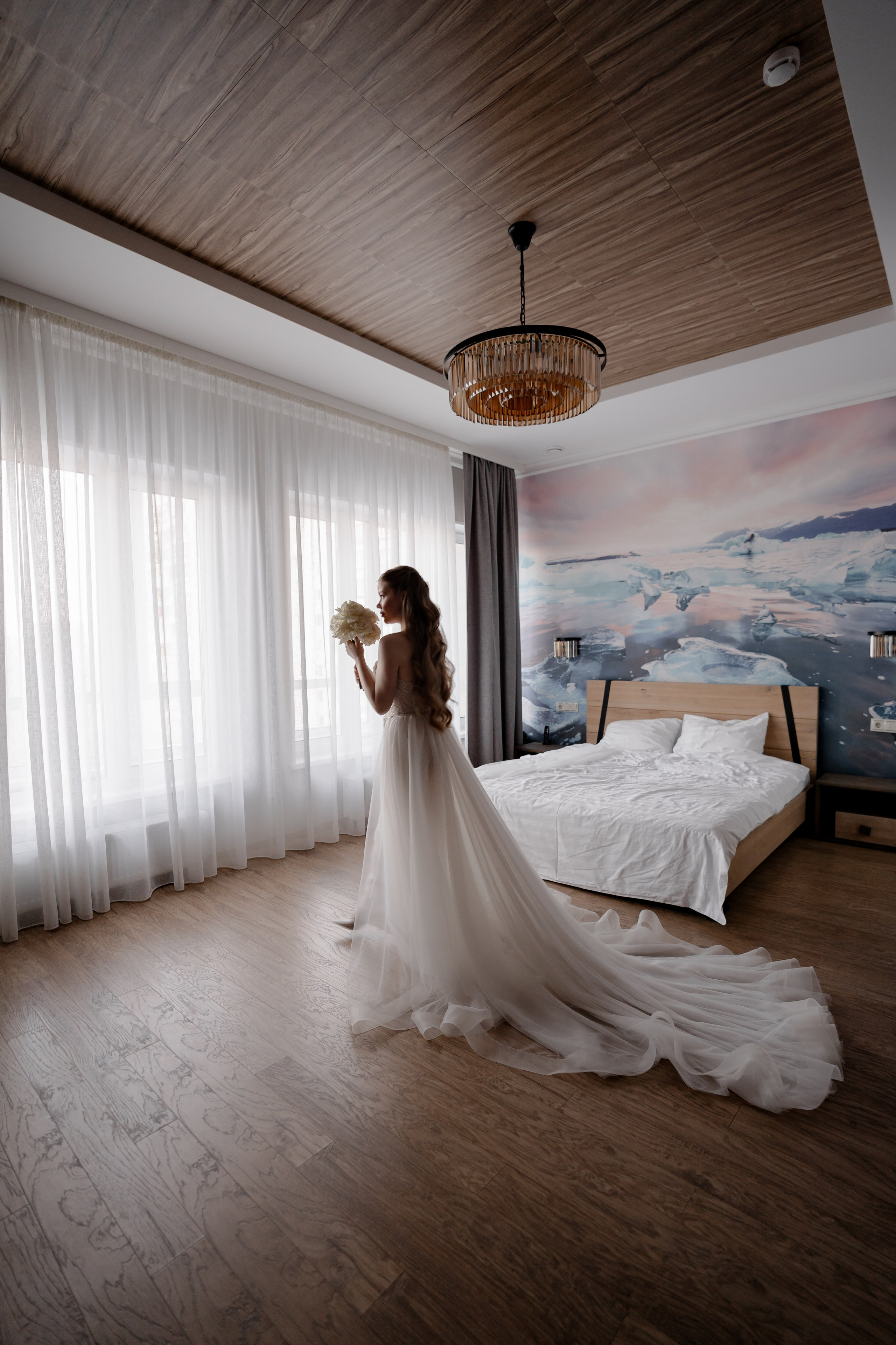 СВАДЕБНАЯ СЬЕМКА СБОРОВ В ОТЕЛЕ И ВЫЕЗД НА ЦЕРЕМОНИЮ (СНЯТО В СИБИРЕ В НИЖНЕВАРТОВСКЕ)М. Профессиональный фотограф, Санкт-Петербург — Виктория Богомолова