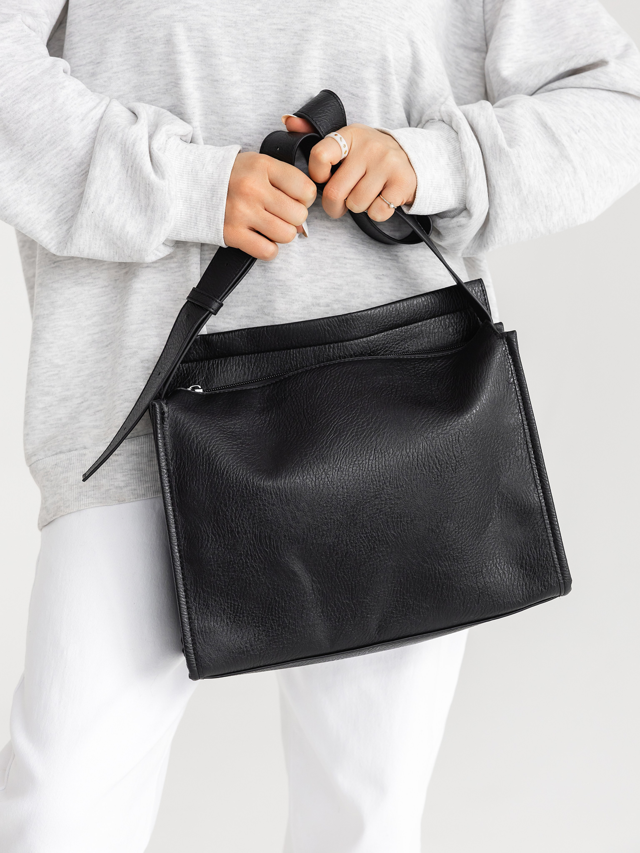 WB: Сумка. Фотограф и видеограф в Улан-Удэ: Аюна Габагуева и Артём Шаханов