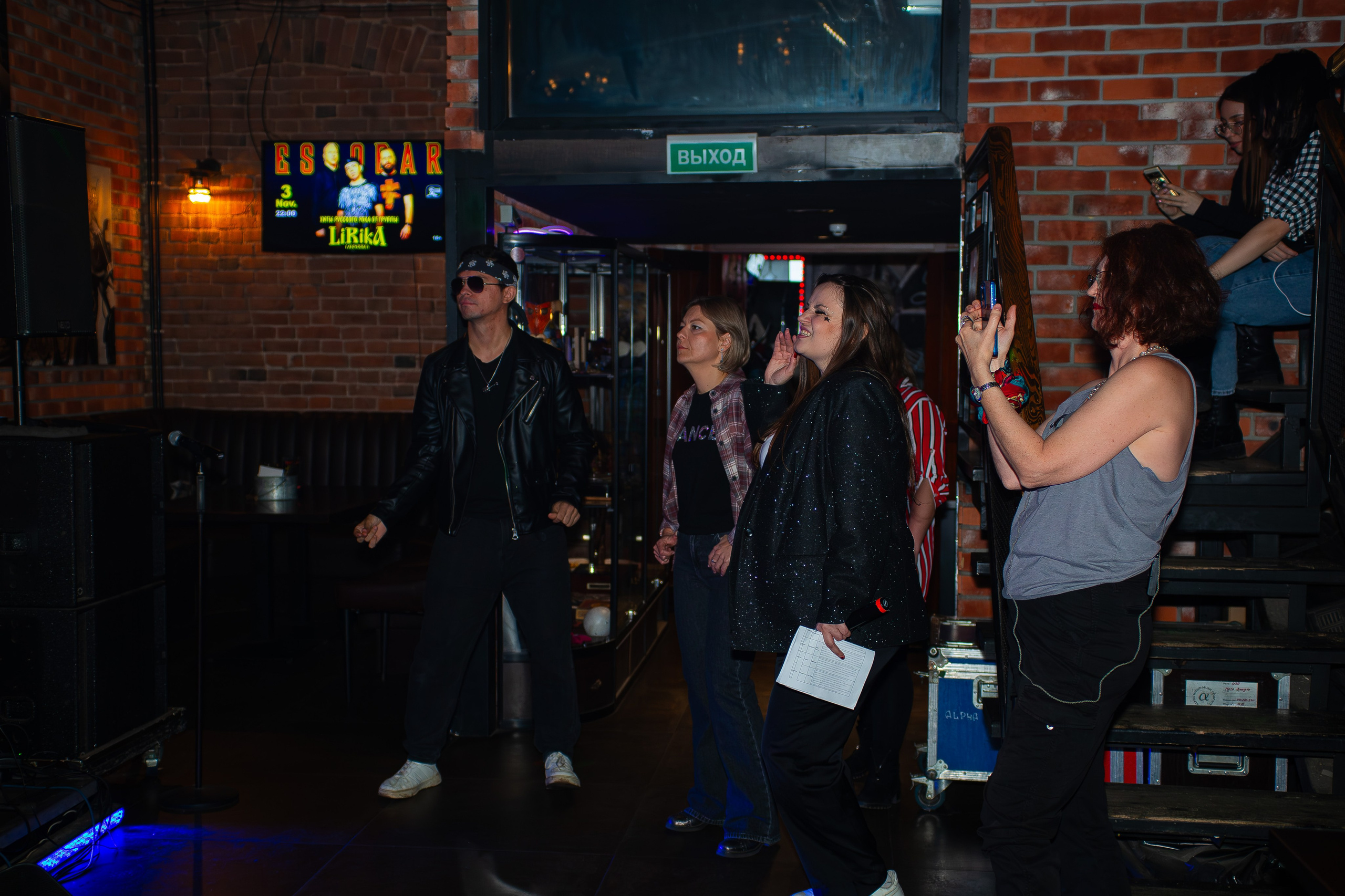 Репортажная съёмка. Женский фотограф в Москве