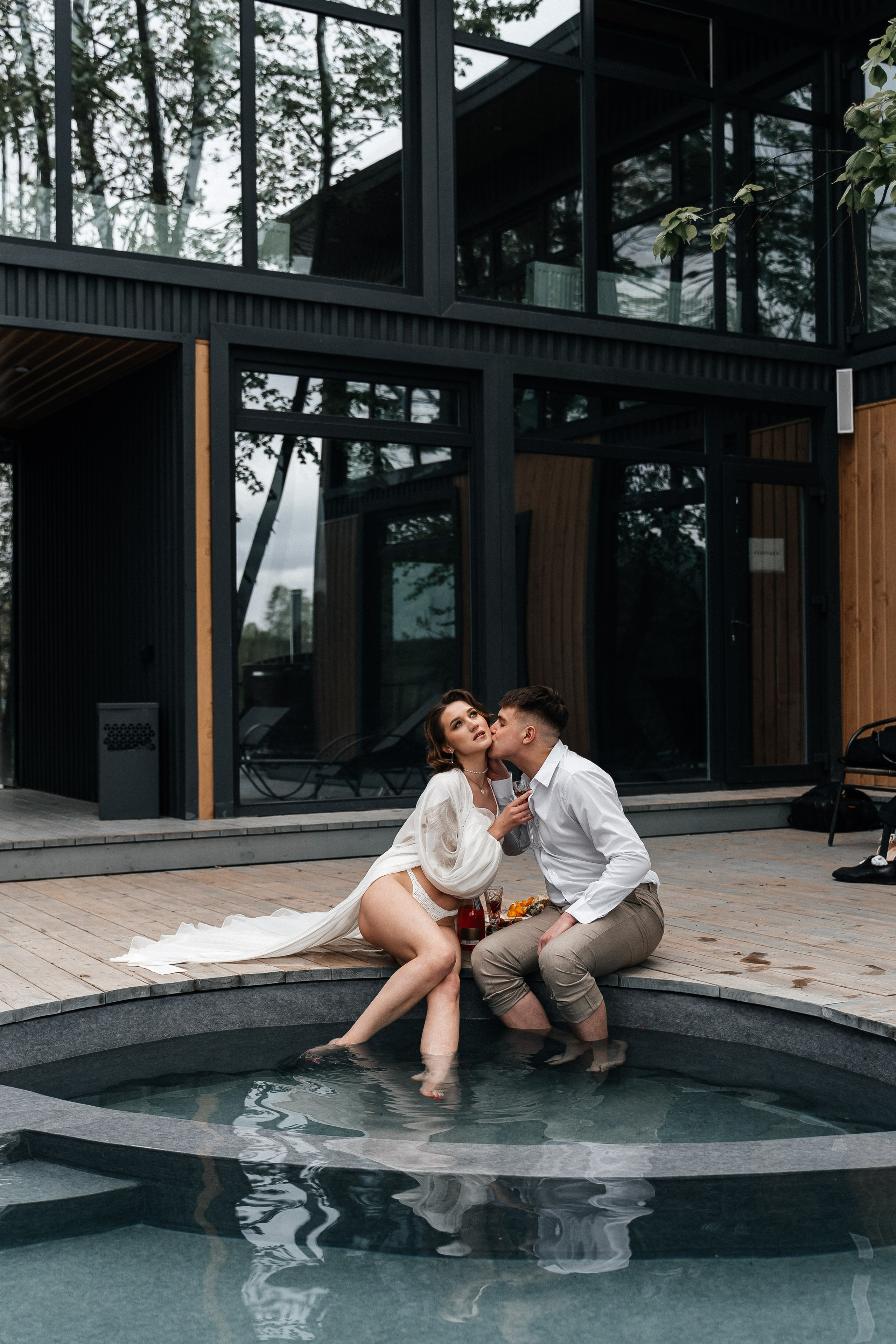 В загородном клубе "Утрау"