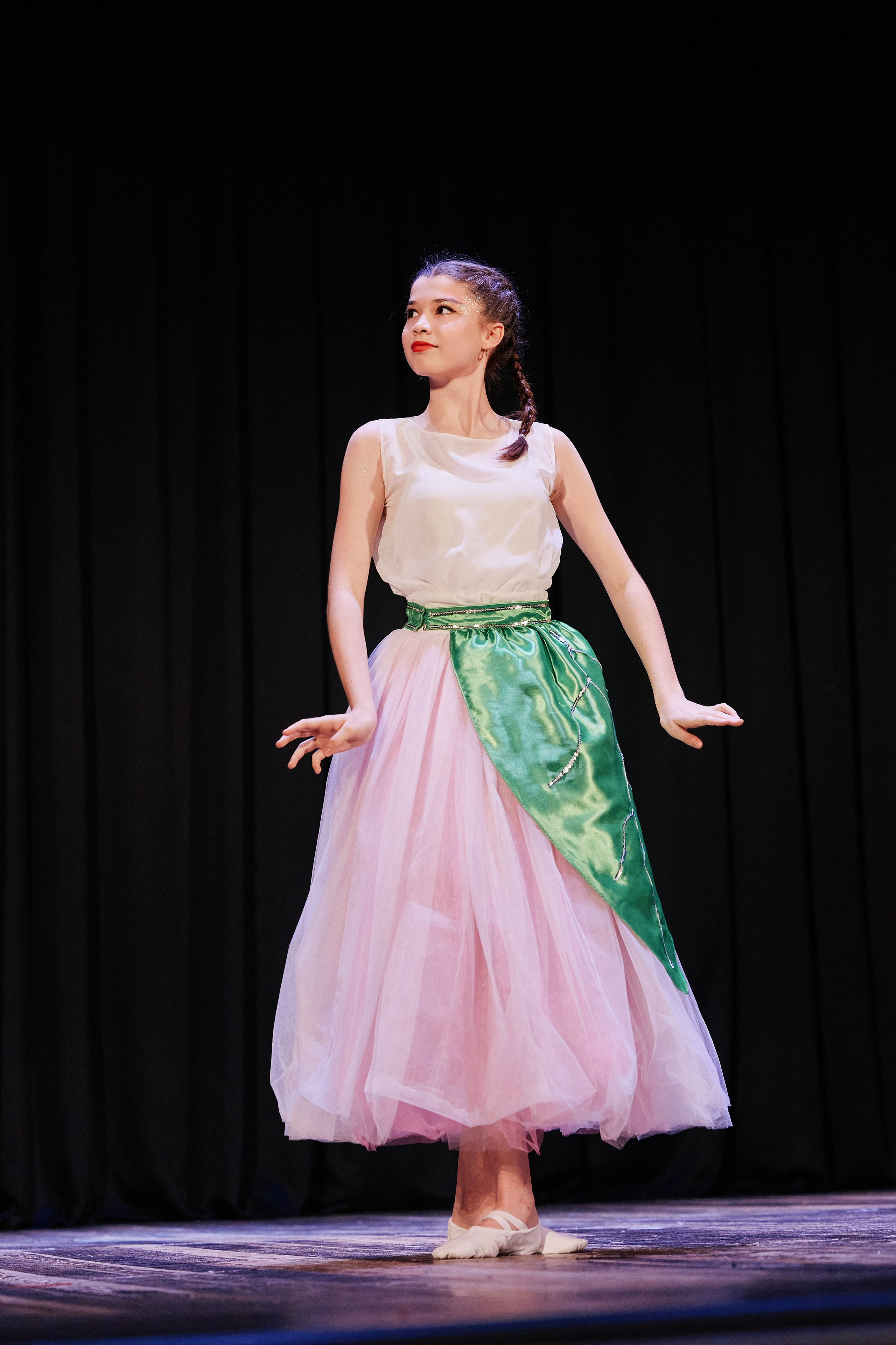 Концерт танцевальной студии Фиеста 08.06. Свадебный репортажный фотограф краснодар максим дремов дрёмов фотосессия студия цена