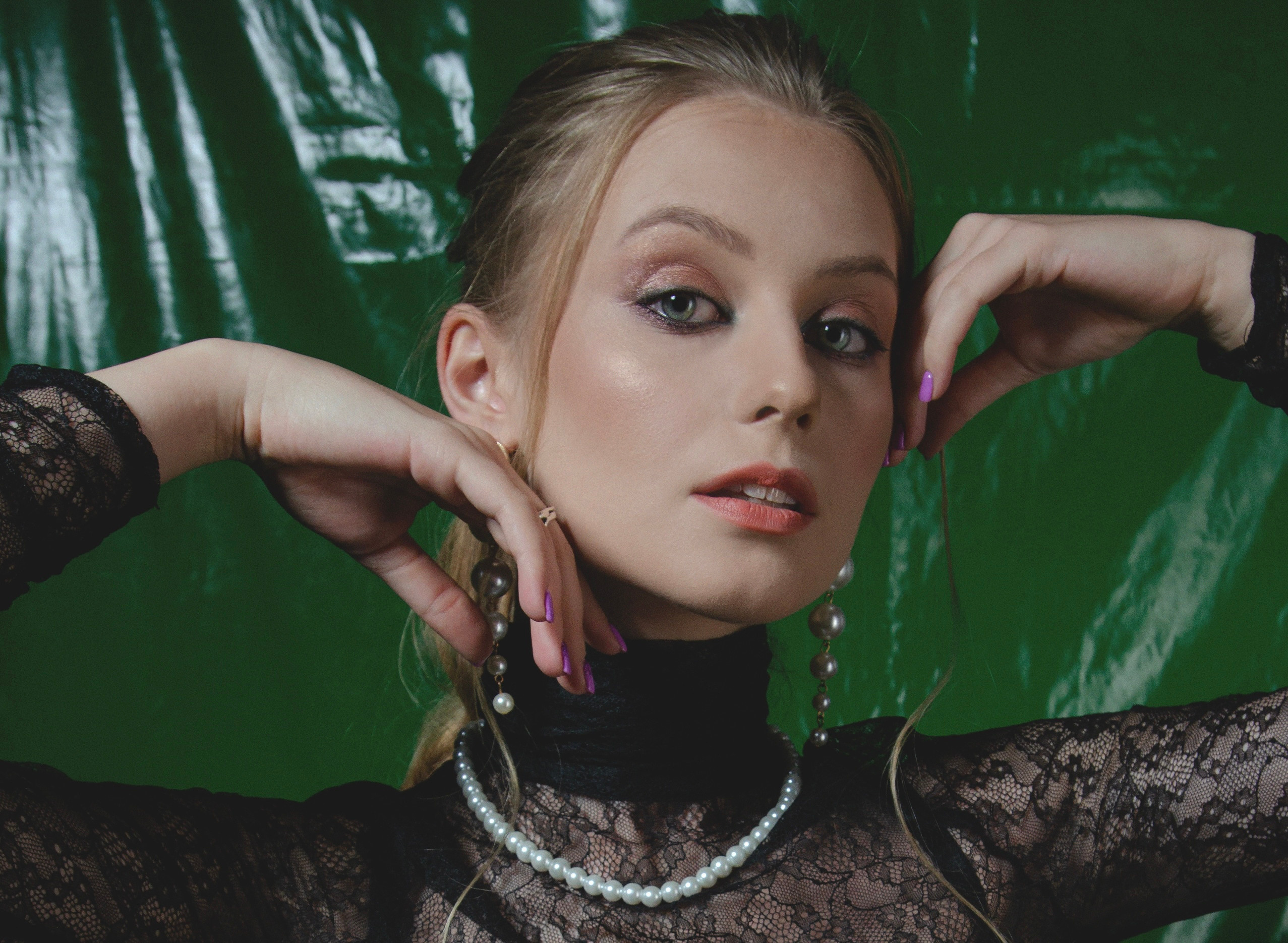 Woman portrait. Family, portrait, content photo in Costa Rica Evgeniya Besprozvannykh