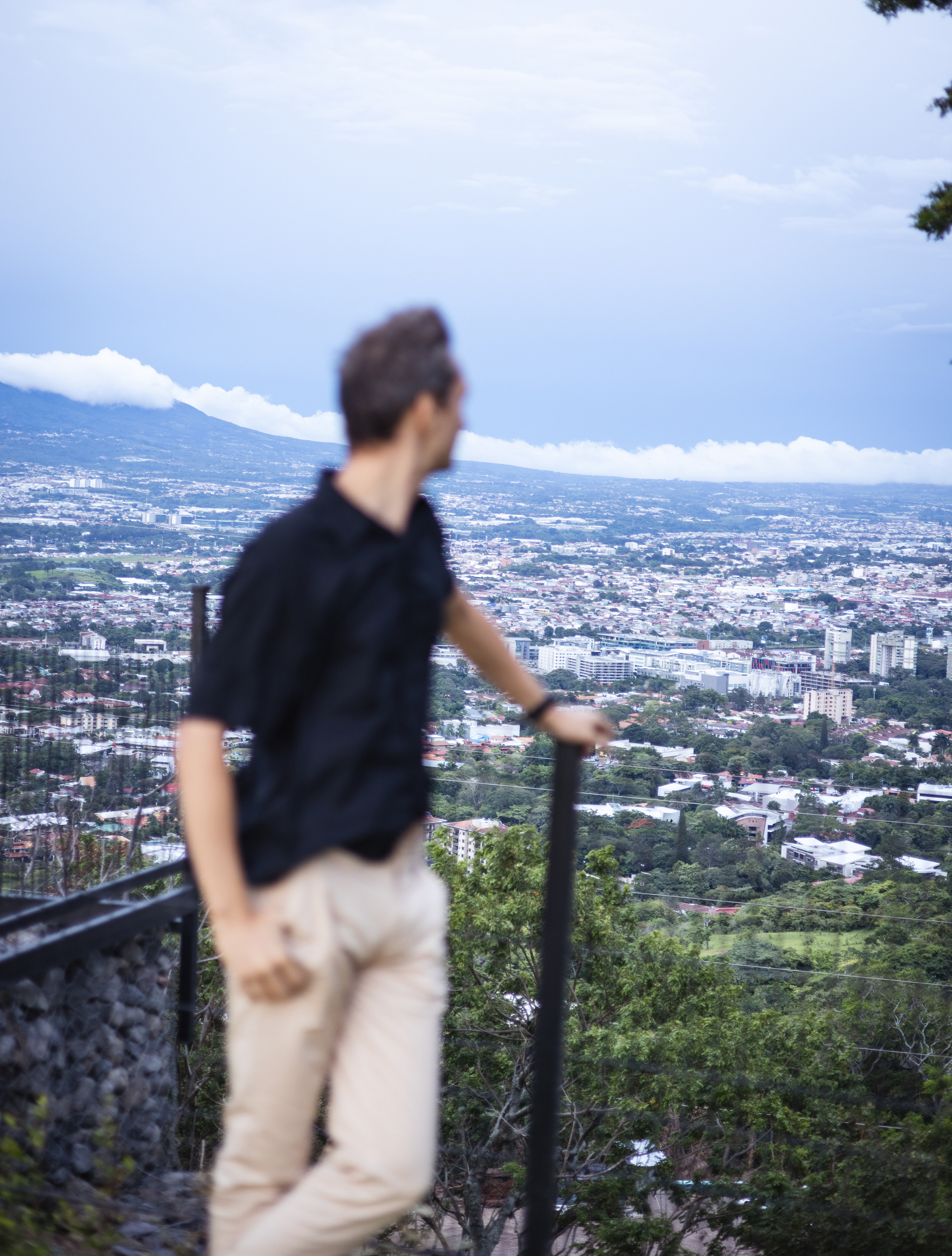 Nik and the soul nature. Family, portrait, content photo in Costa Rica Evgeniya Besprozvannykh