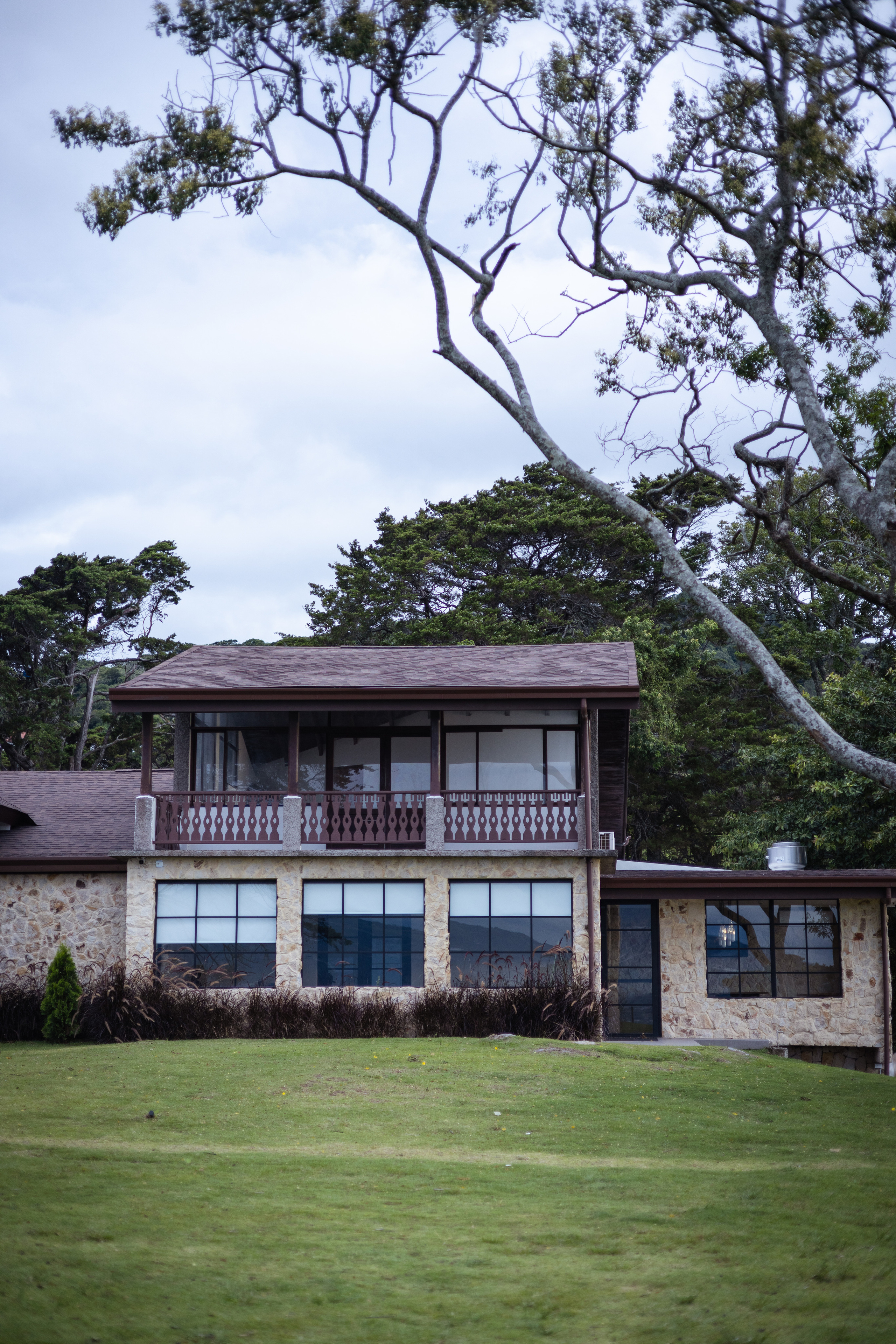 Nik and the soul nature. Family, portrait, content photo in Costa Rica Evgeniya Besprozvannykh