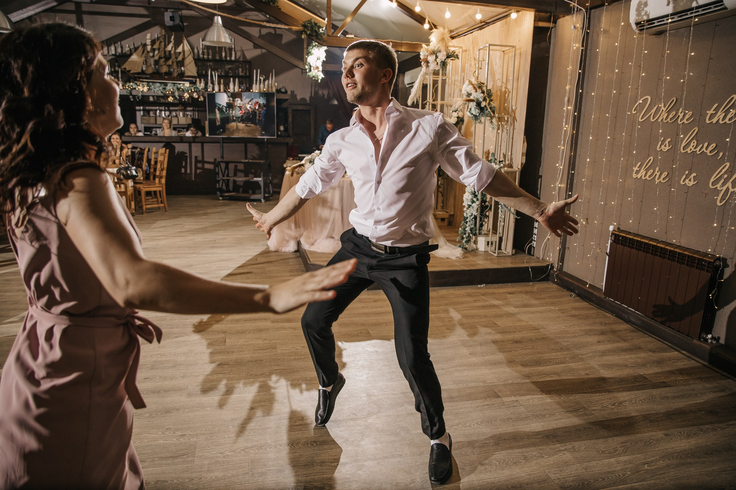 Полина и Саша. Семейный и свадебный фотограф в Челябинске Юлия Софьина