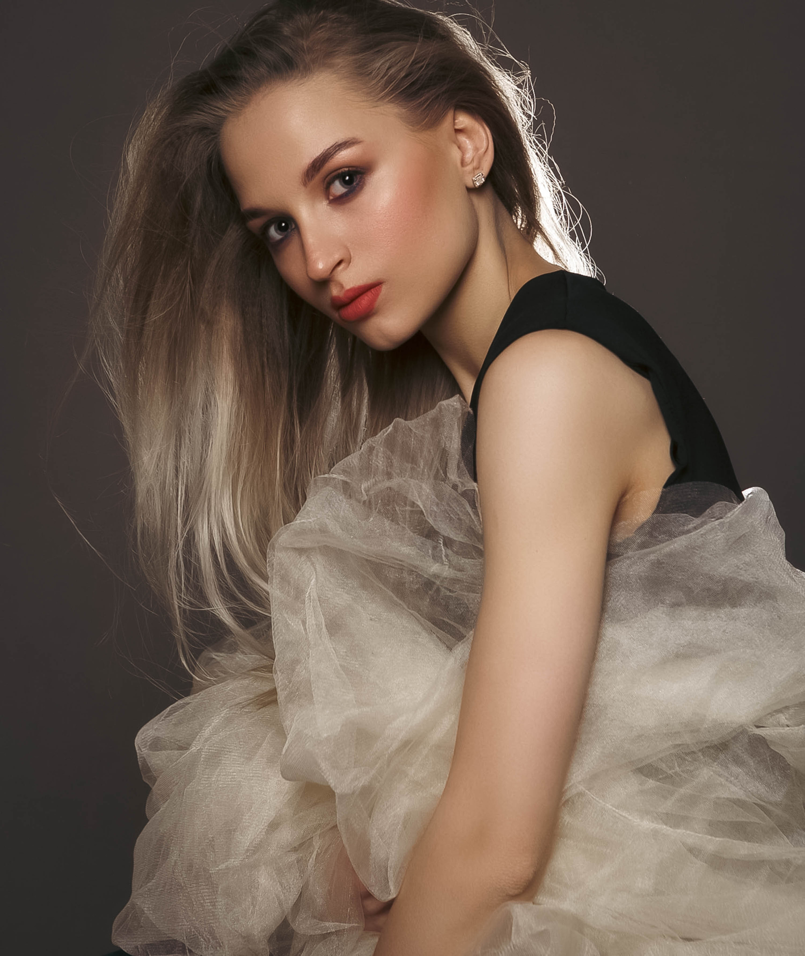 THE WHITEWALL Mag. 8 лет съемки для людей и брендов