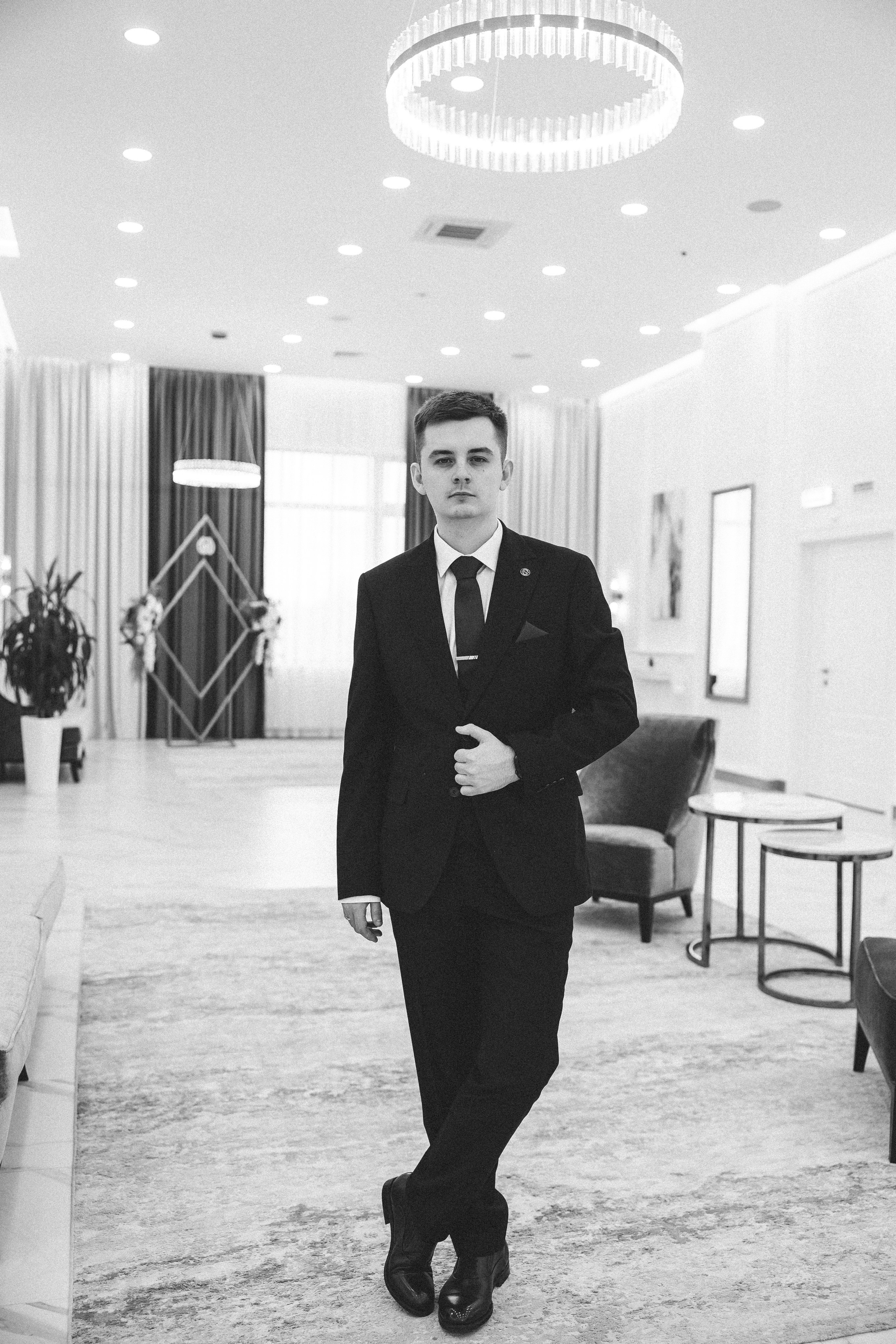 Свадебная фотосессия в Усадьбе Остафьево. Свадебный фотограф в Москве — Оскар Гелманов