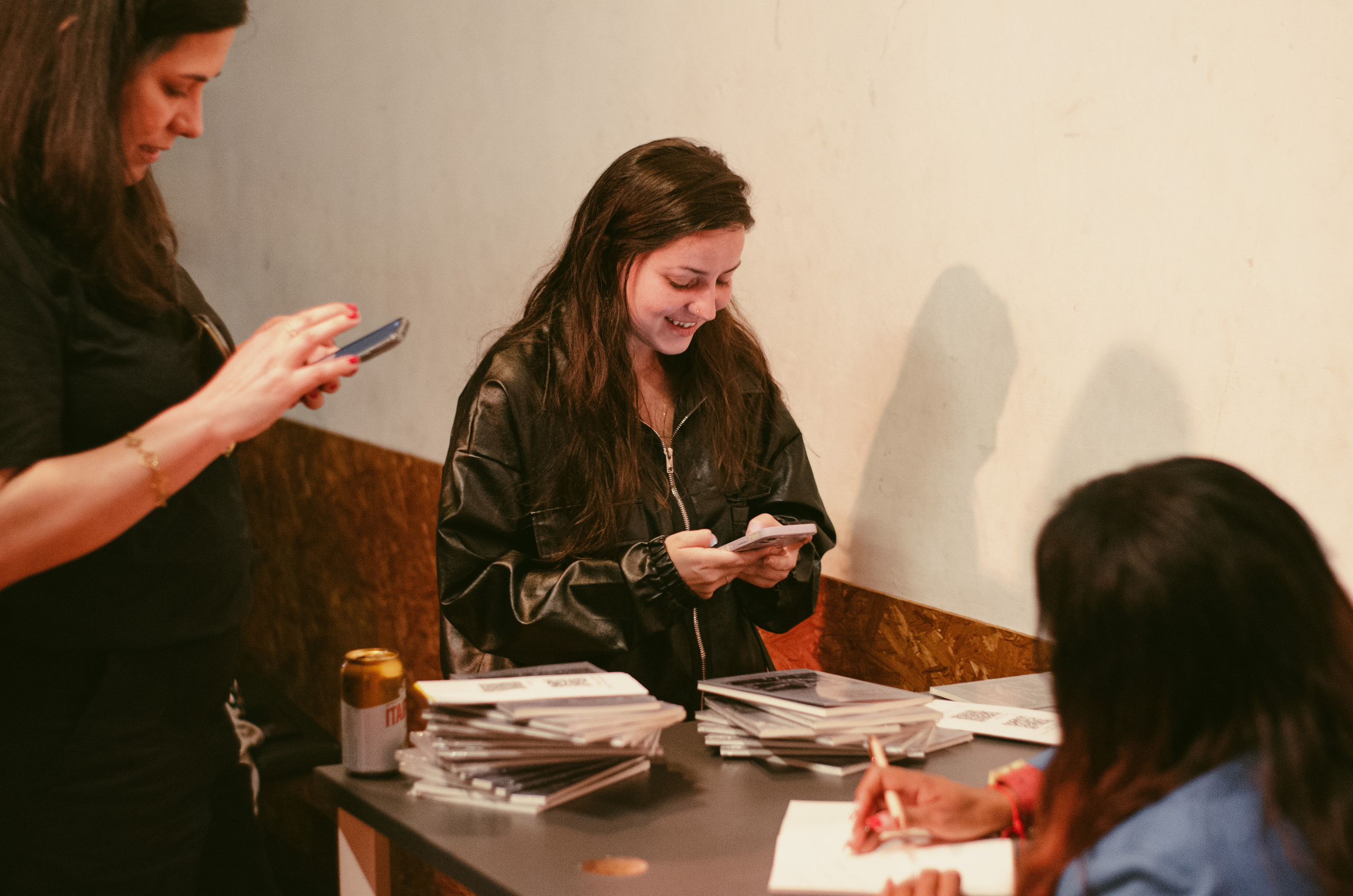 ANANDA JACQUES — lançamento do livro. Fotógrafo | Sessão de fotos