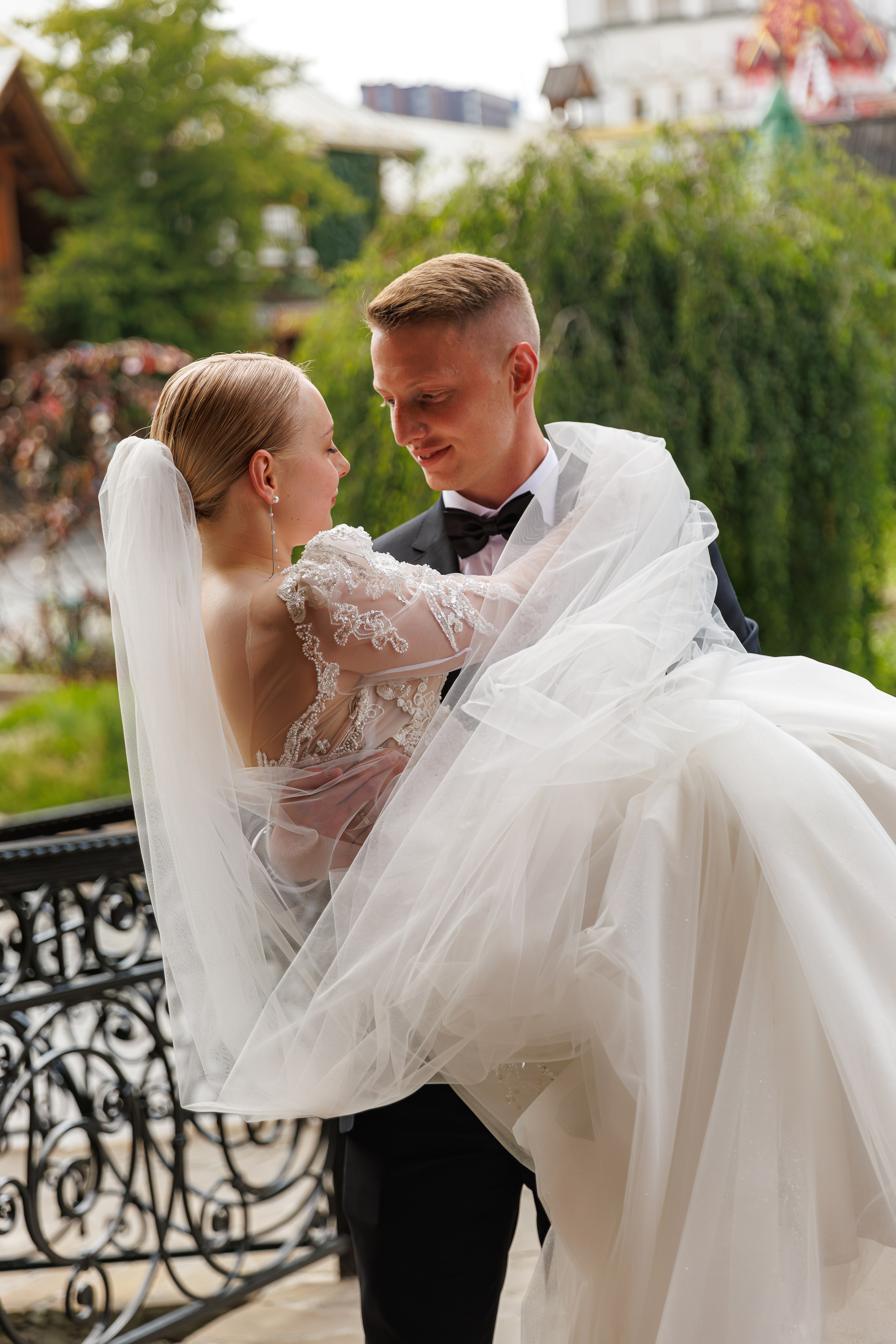 Свадебная фотосессия в Измайловском кремле. Свадебный фотограф Москва и МО Сергей Киржаев