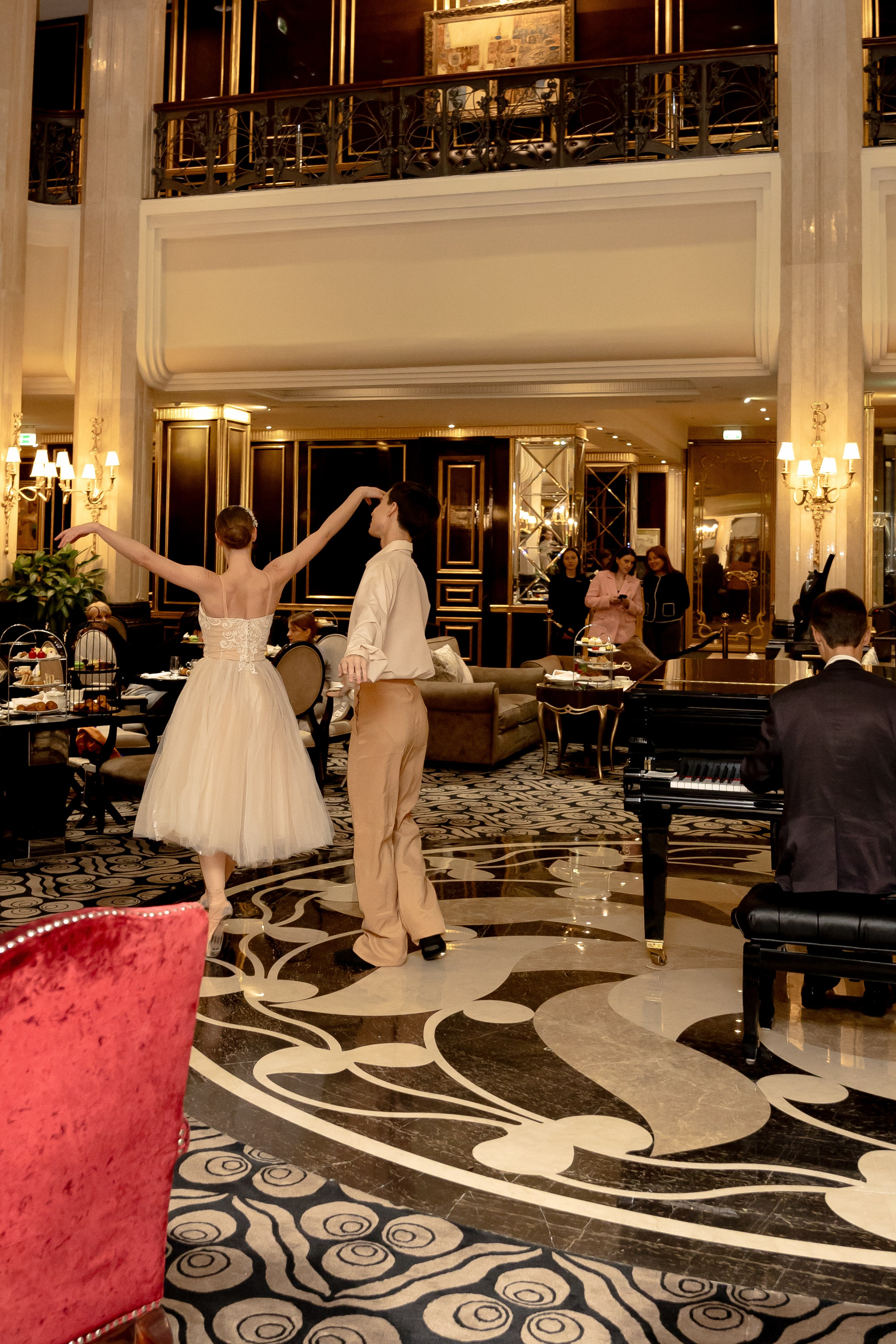 Чайная церемония в отеле «ST REGIS MOSCOW». Свадебный/Портретный фотограф снимаю в Москве