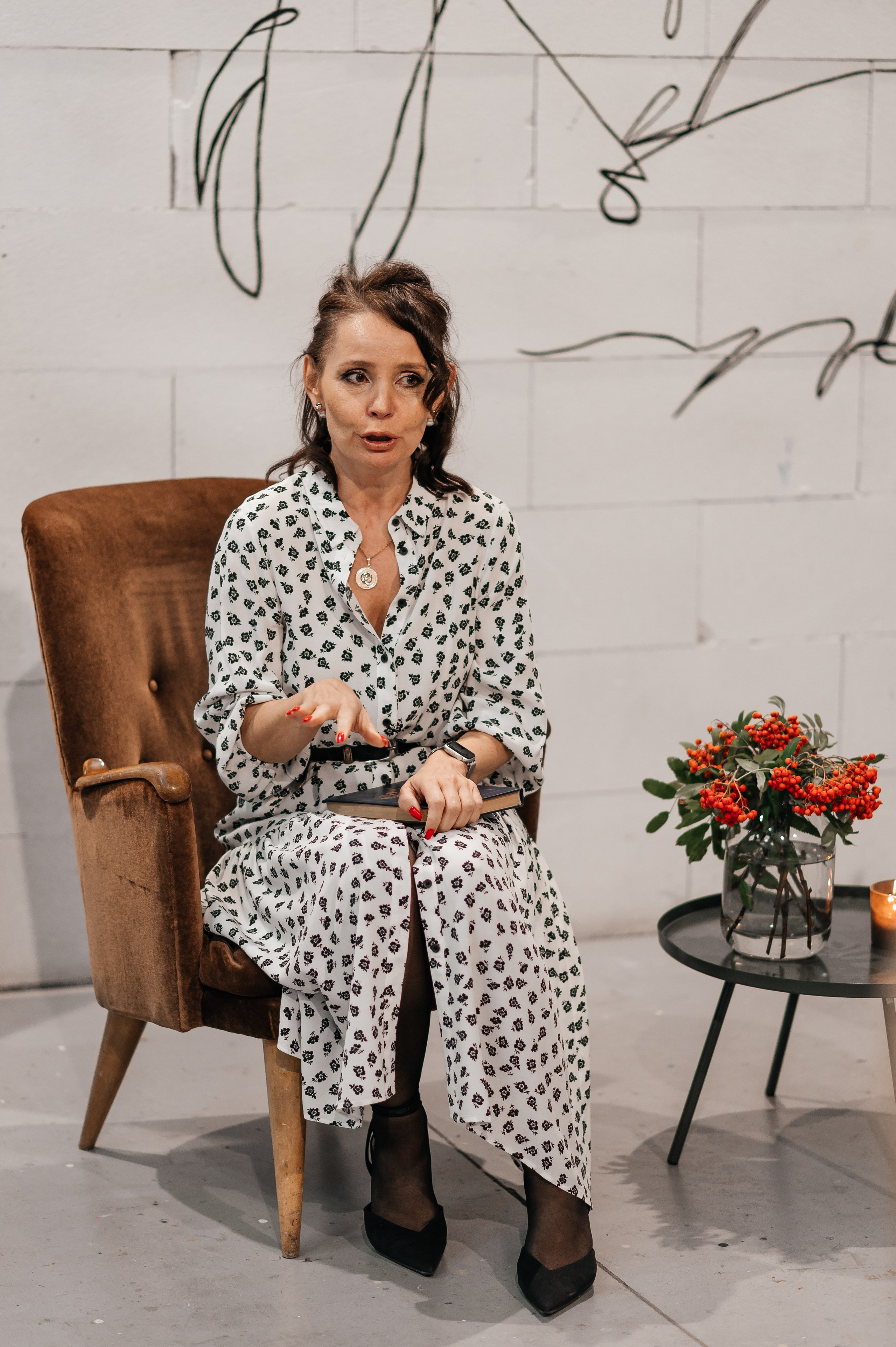 Вечер поэзии Цветаевой, клуб Читалка. Wedding and family photographer USA