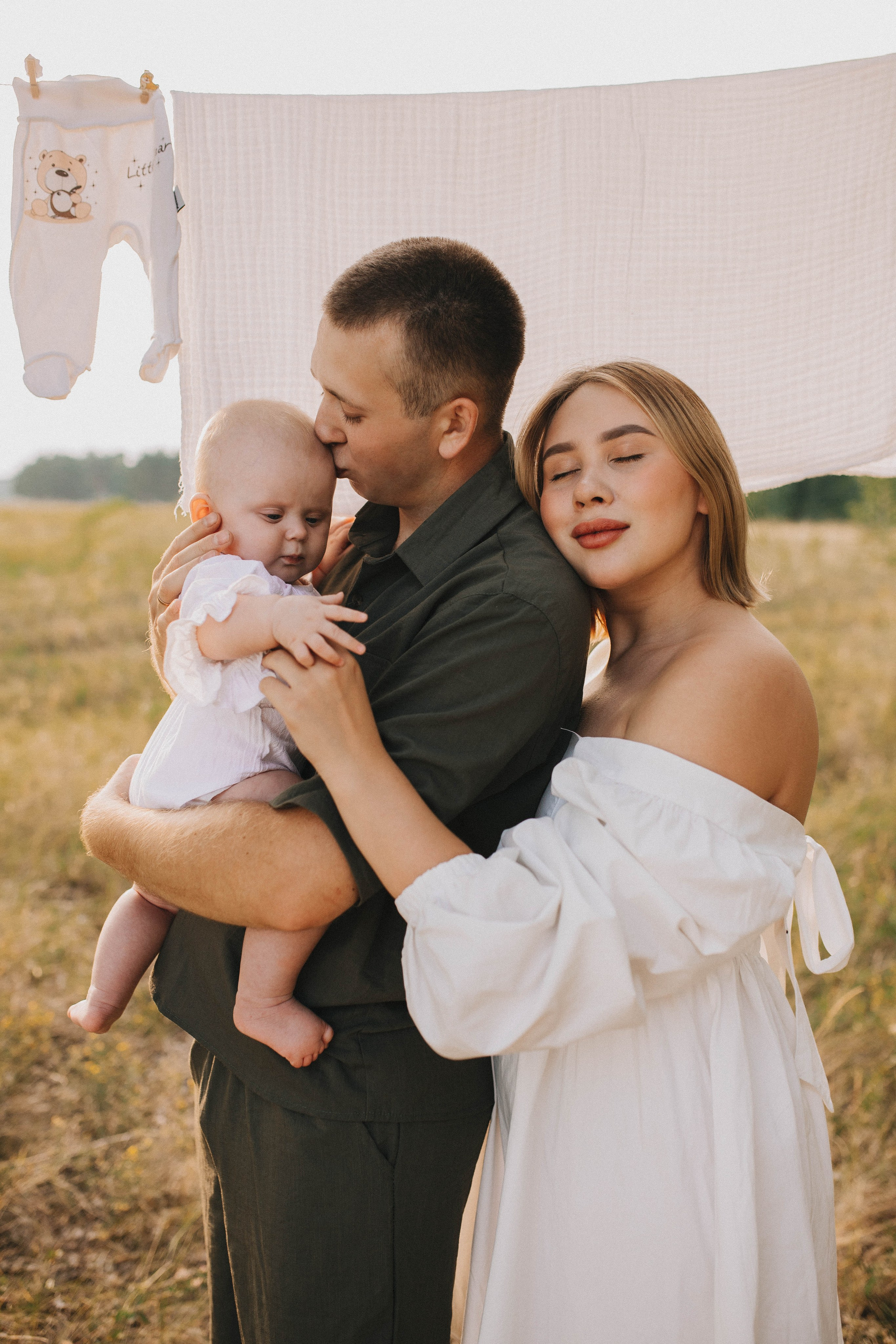 Семейный вечер в деревне. Свадебный фотограф Новосибирск