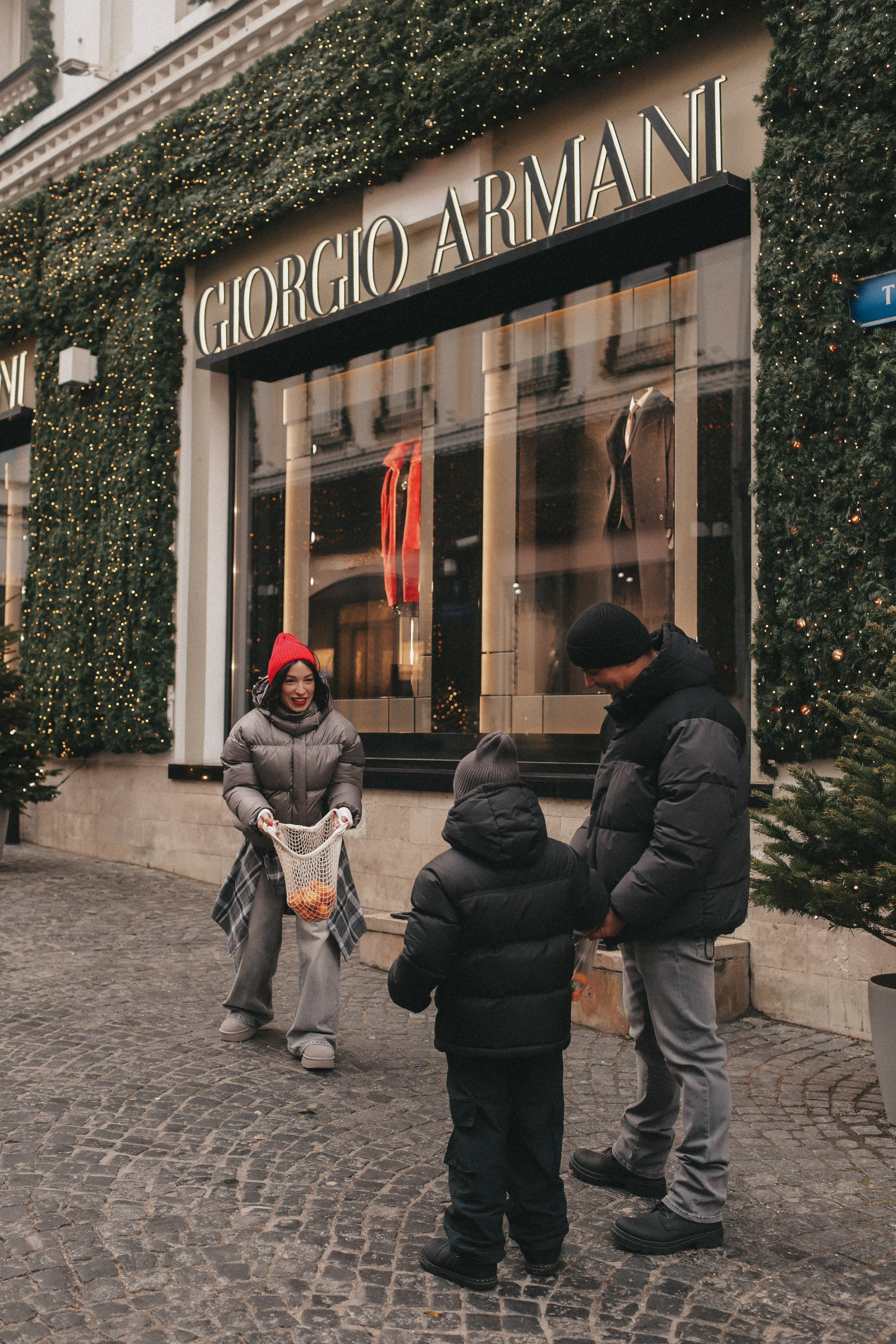 Прогулка в Третьяковском проезде. Семейный фотограф в Москве