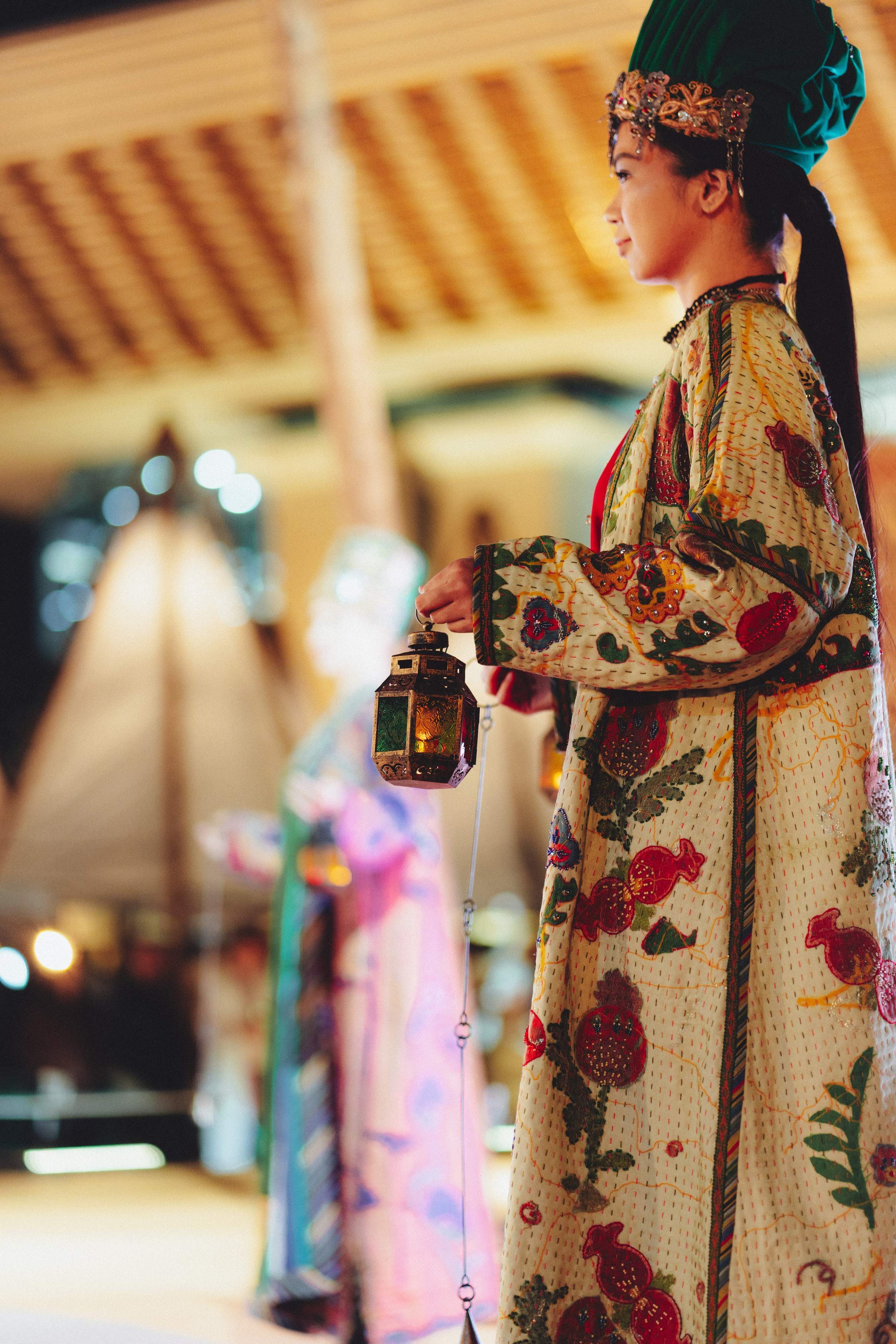 ETHNIC FASHION SHOWS / THE PODIUM