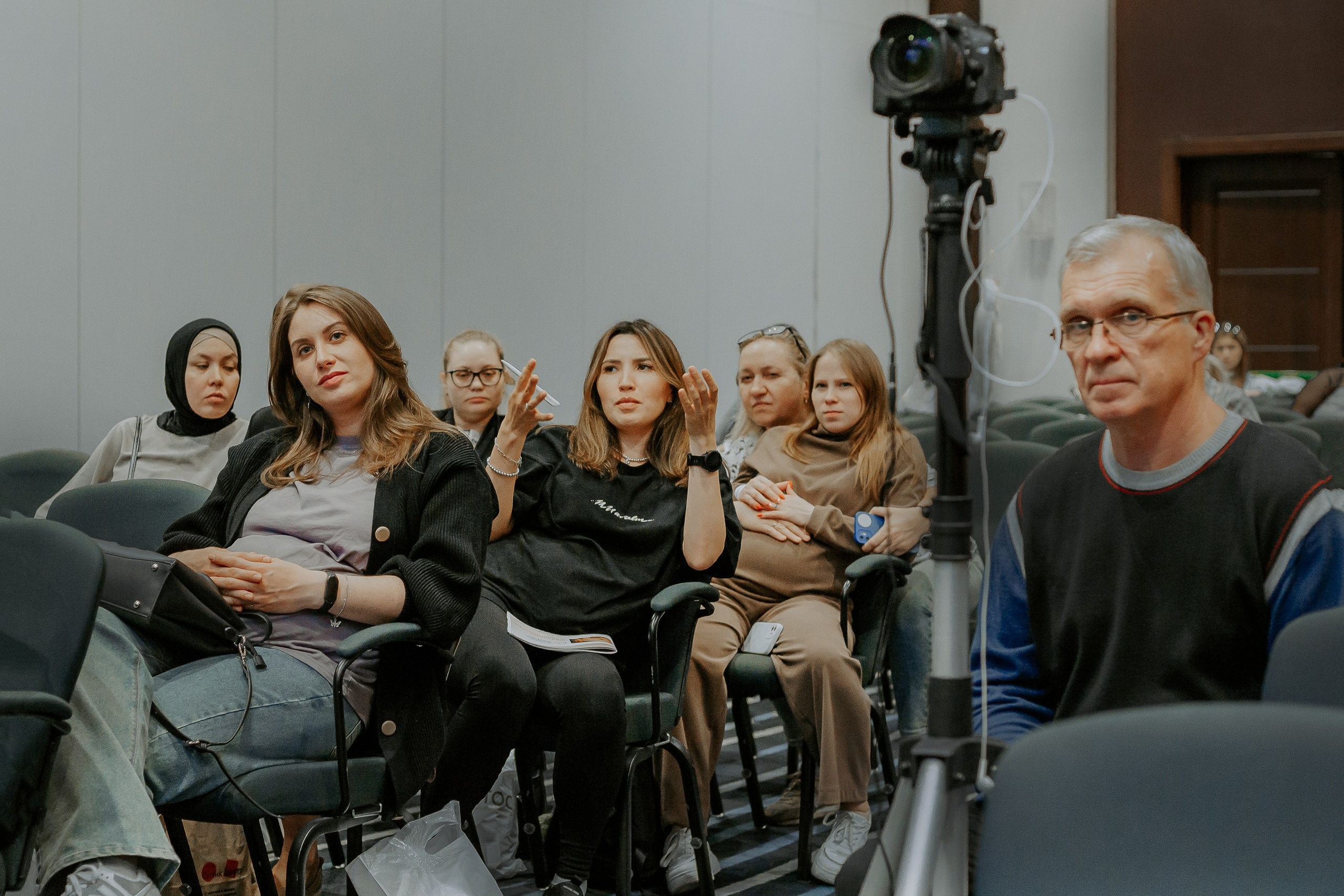 Уральский беременный форум 2024. Фотограф в Челябинске Ополихина Анна