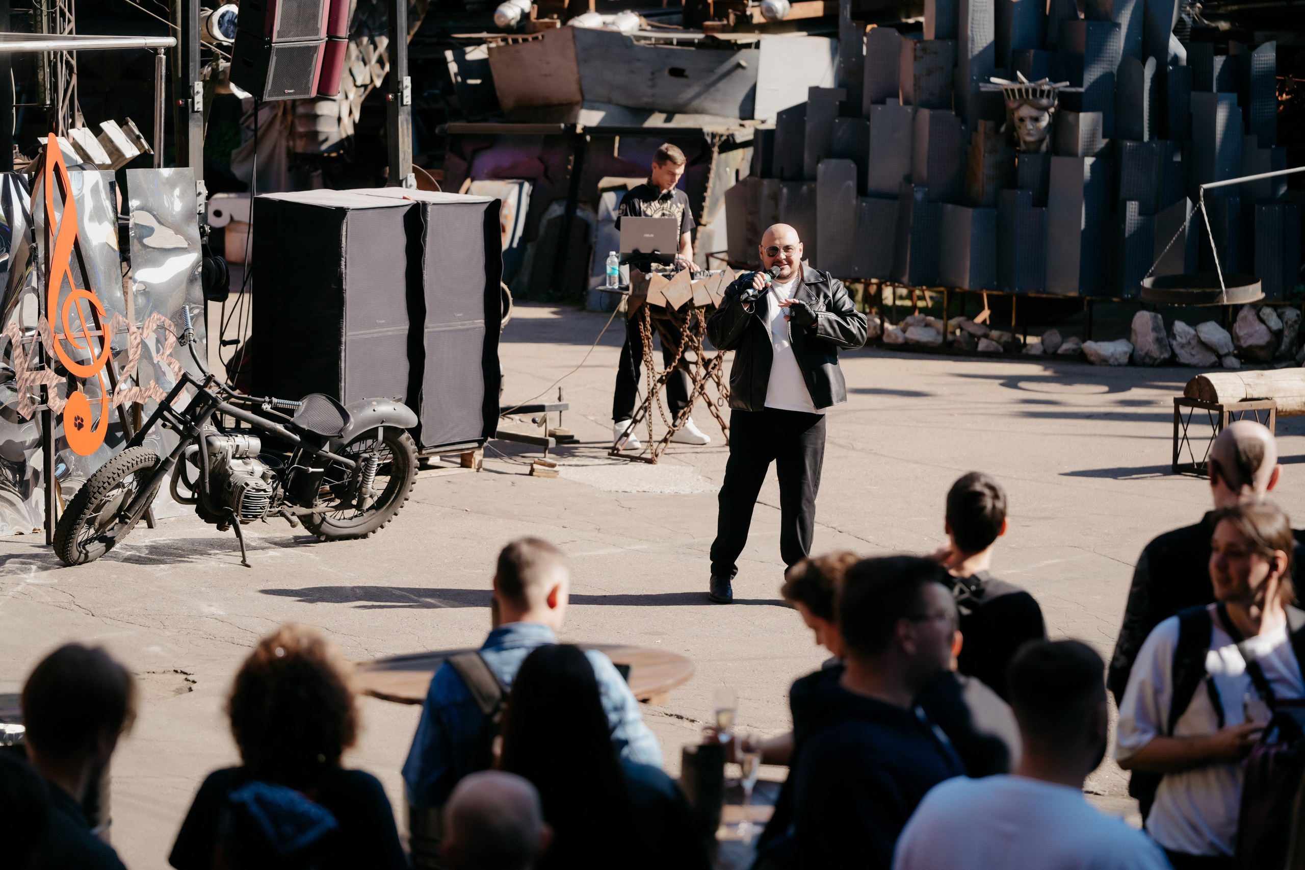 Ночные волки. Фотограф в Москве Дмитрий Рогов