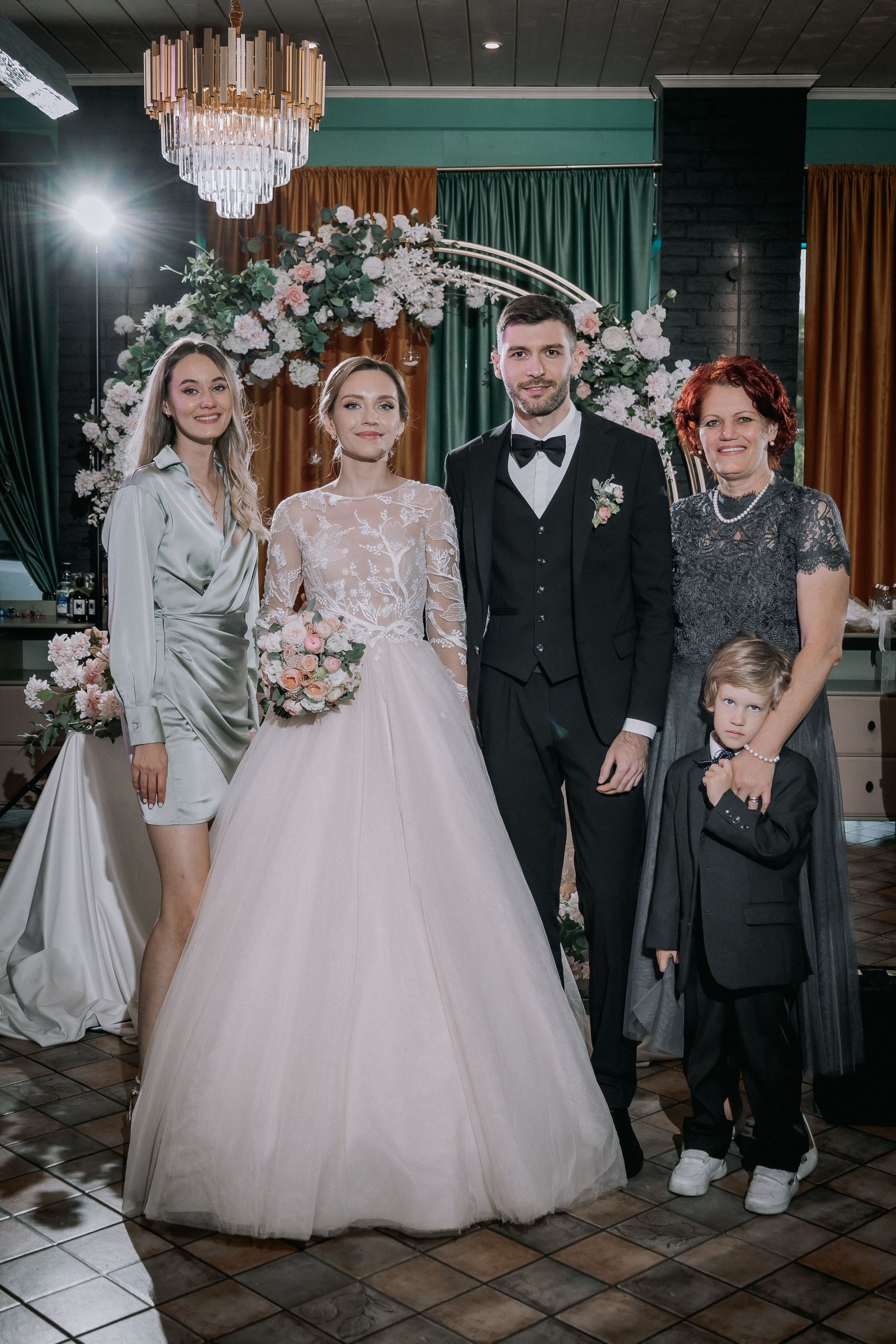 Свадебный день. Дарья и Джем. Свадебная фотография. Арина Рубах