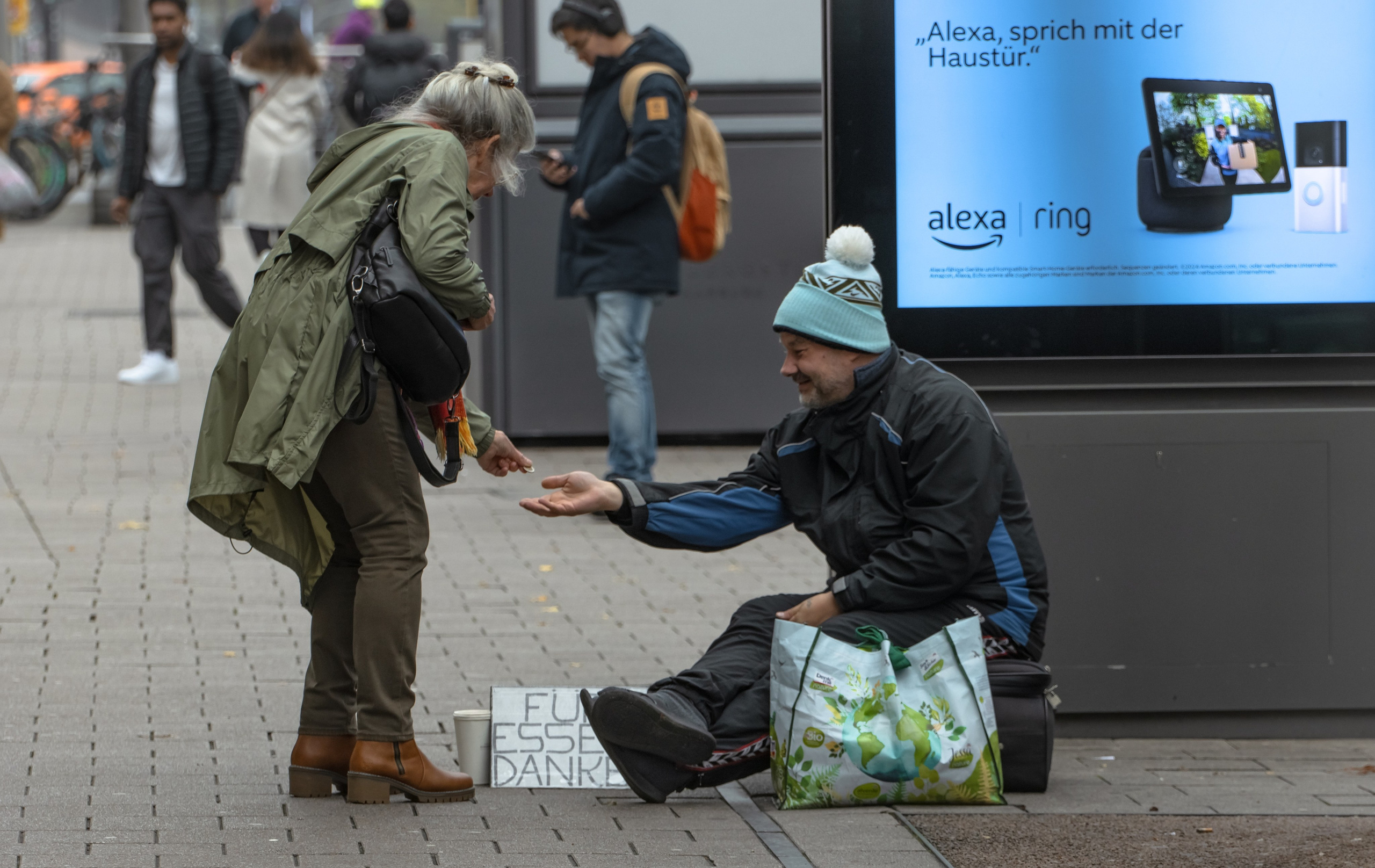 STREET. NE Cinema — backstage and reportage photography in cinema, music, Automotive and sport