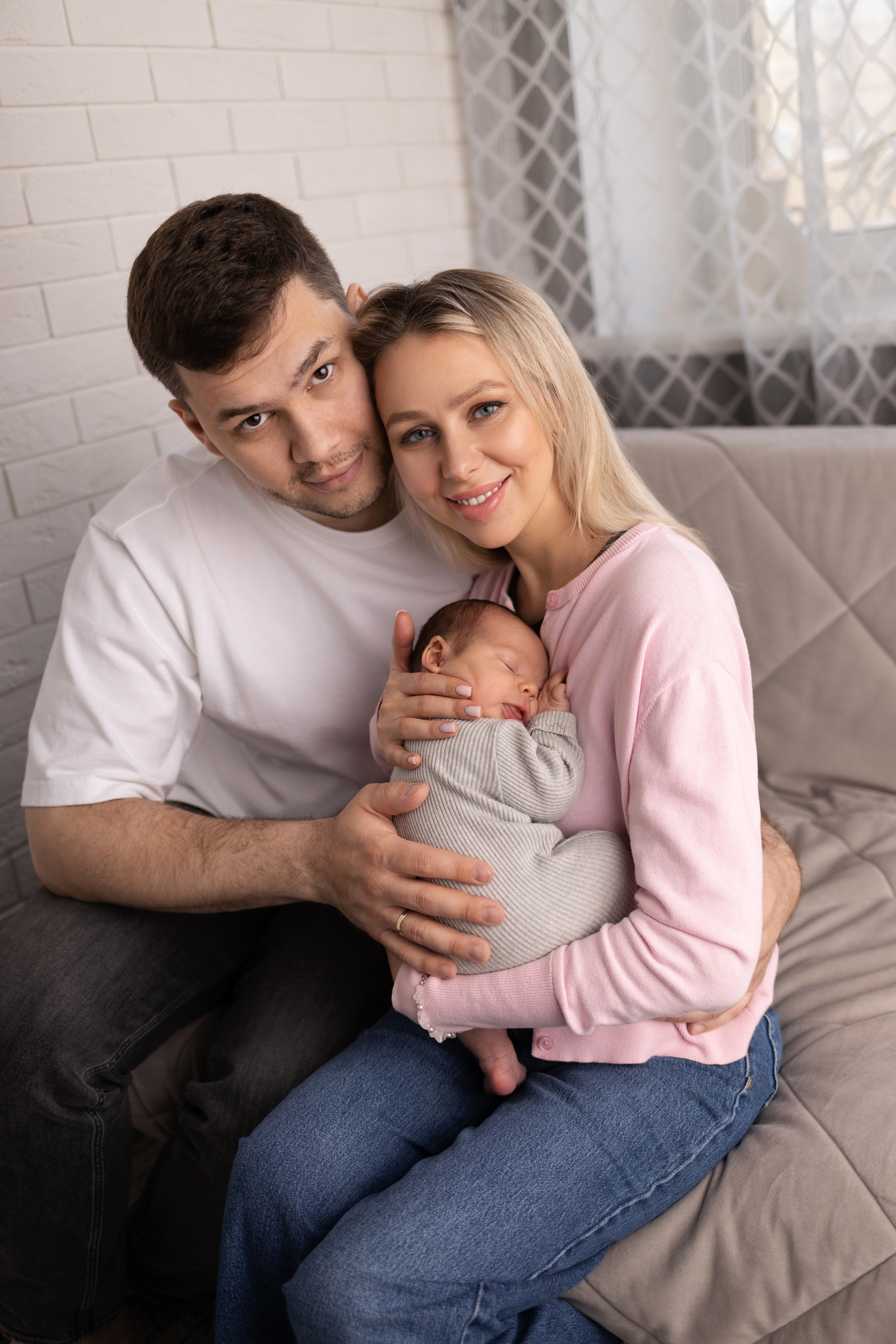 Newborn съемка в стиле Лайф. Фотограф новорожденных малышей в Омске и Омской области Эльвира Камаева