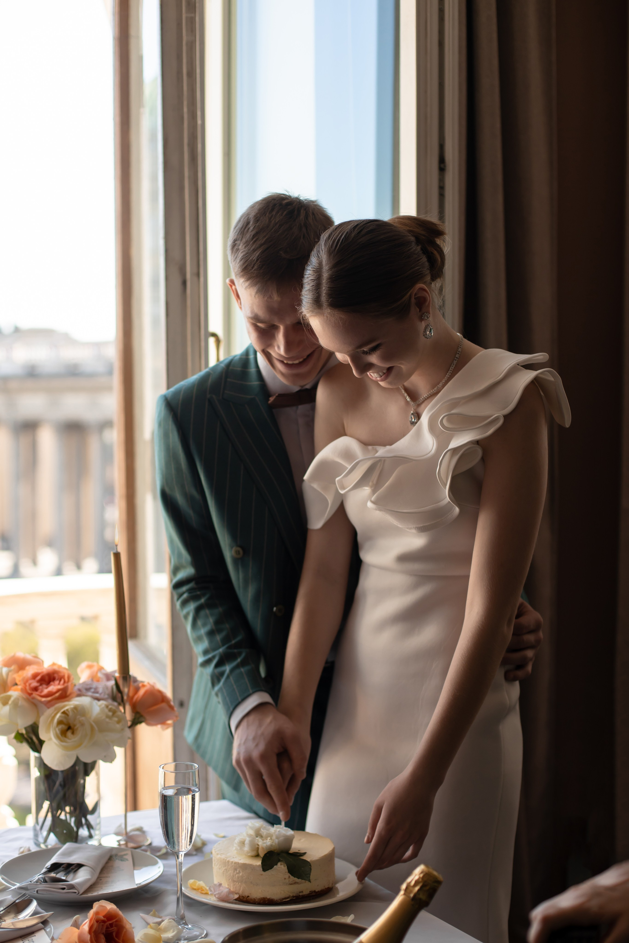 С видом на Казанский собора. Свадебный и семейный фотограф в Москве Диана Левченко