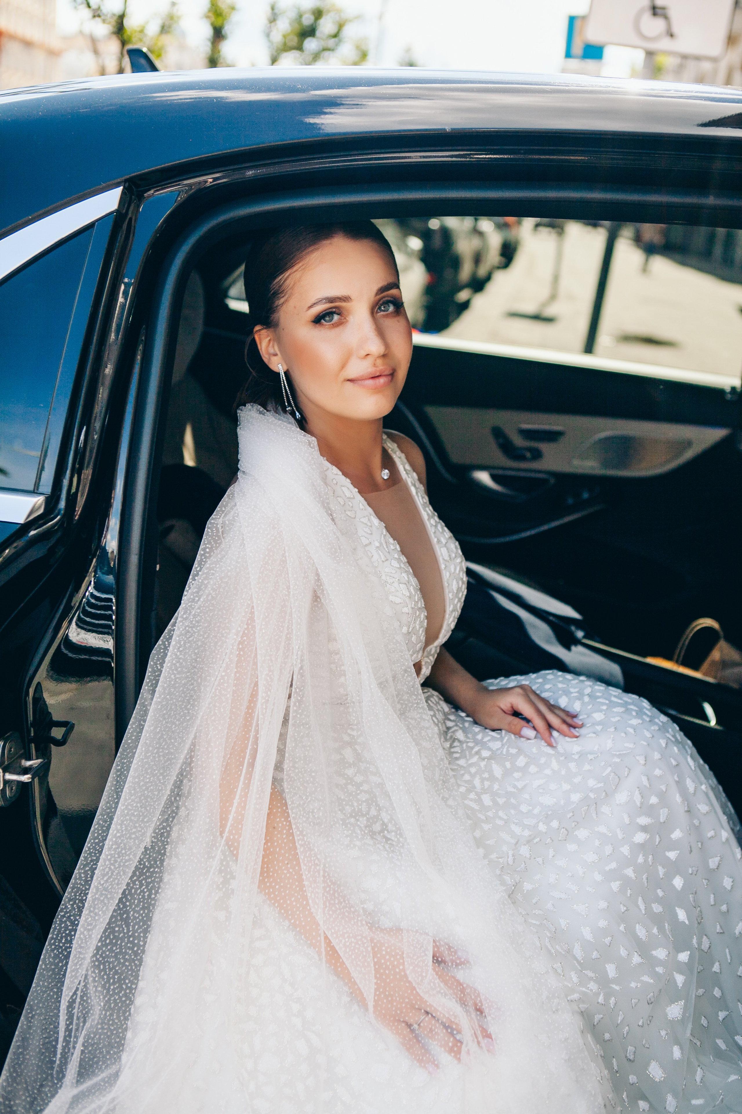 Свадебная фотосессия в отеле hartwell hotel и на патриарших прудах. Фотограф Ольга Ефремова