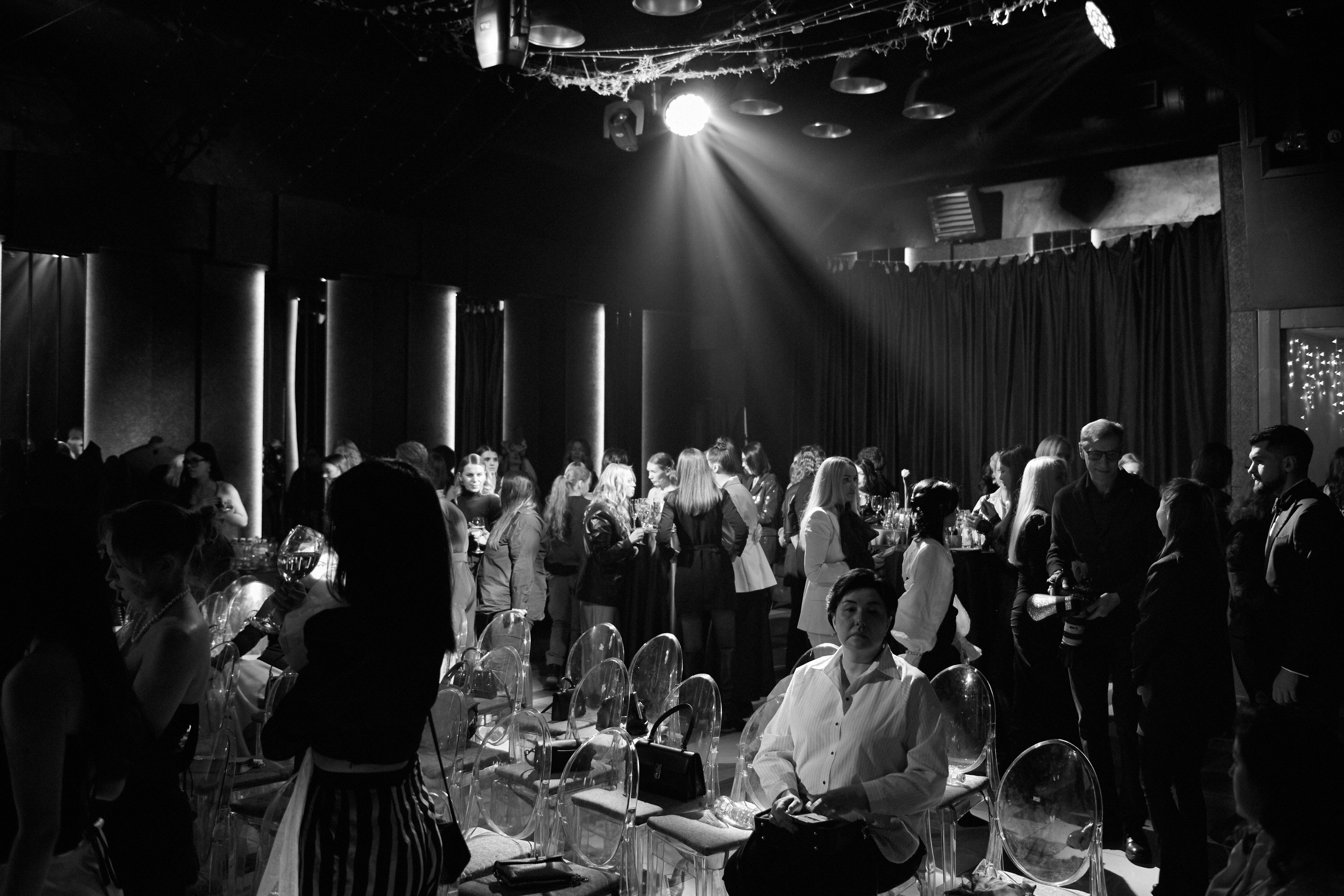 Закрытый показ SEREDKINA DRESS. Свадебный фотограф Иркутск Алексей Шульгин