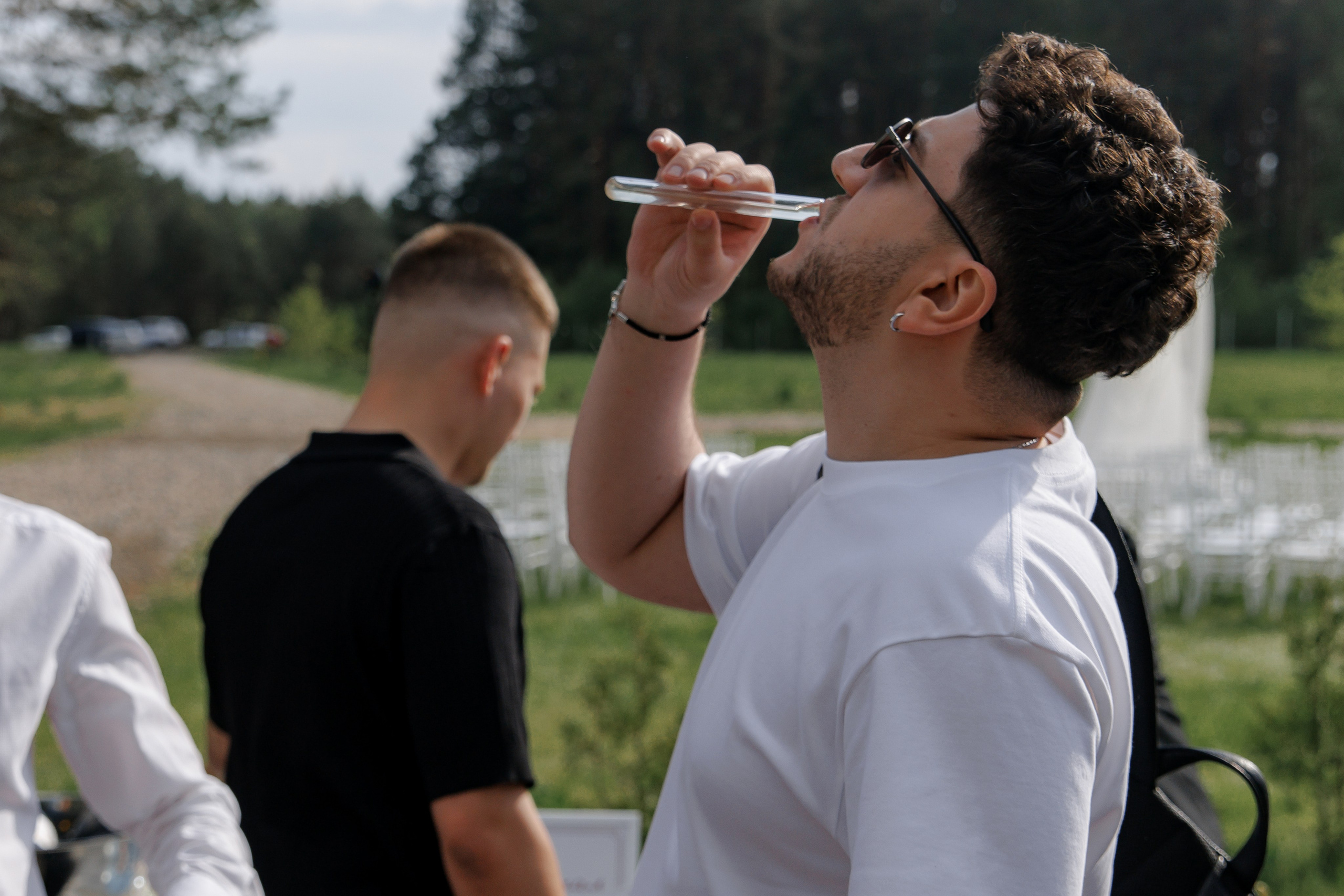 Свадьба в Ярославле — серия парк отель Мазай, выездная регистрация, кавер группа | Портфолио. Свадебный фотограф в Москве, Ярославле Виталий Квант