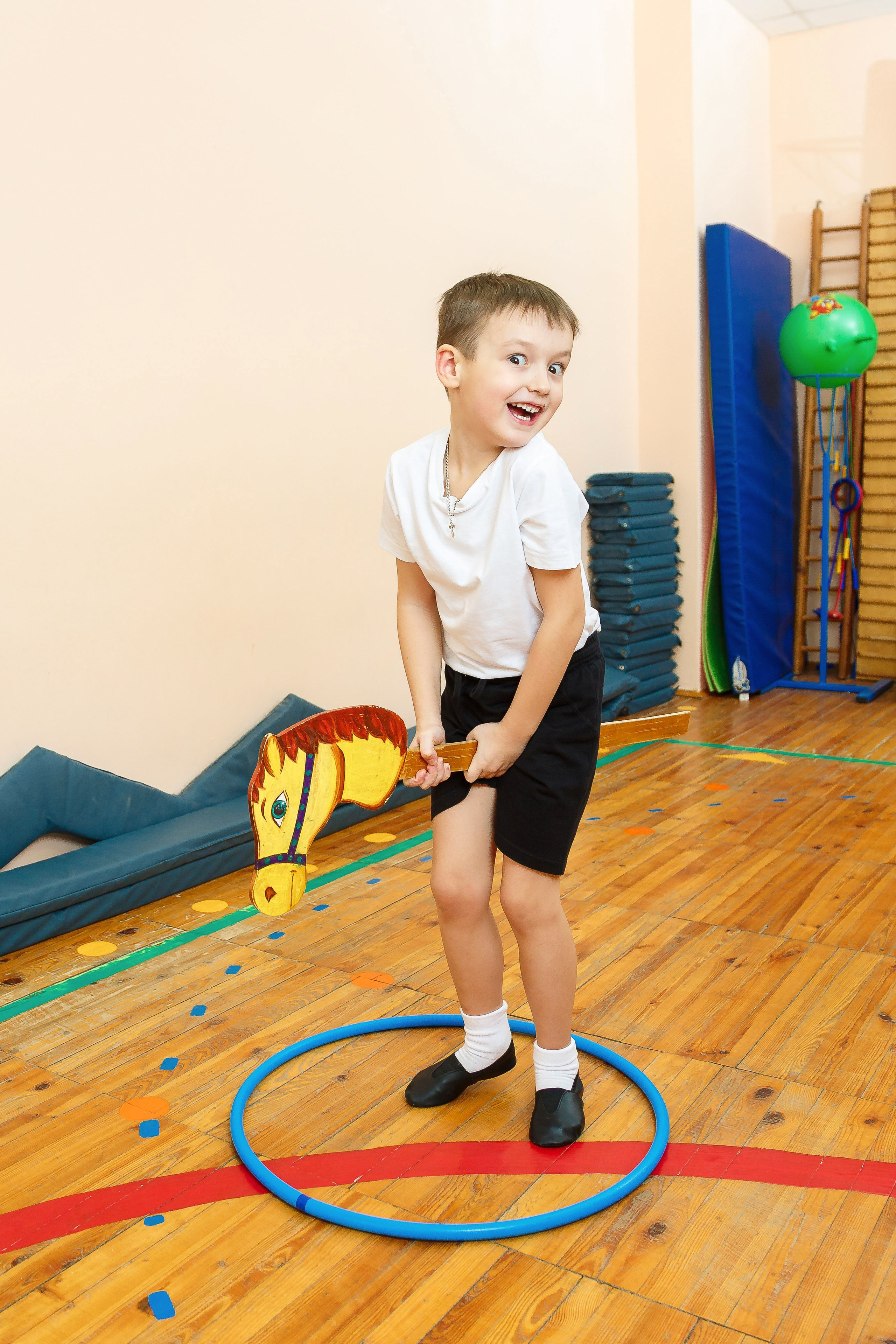 В детском саду. ВЫПУСКНЫЕ АЛЬБОМЫ | Йошкар-Ола | Детский сад, школа