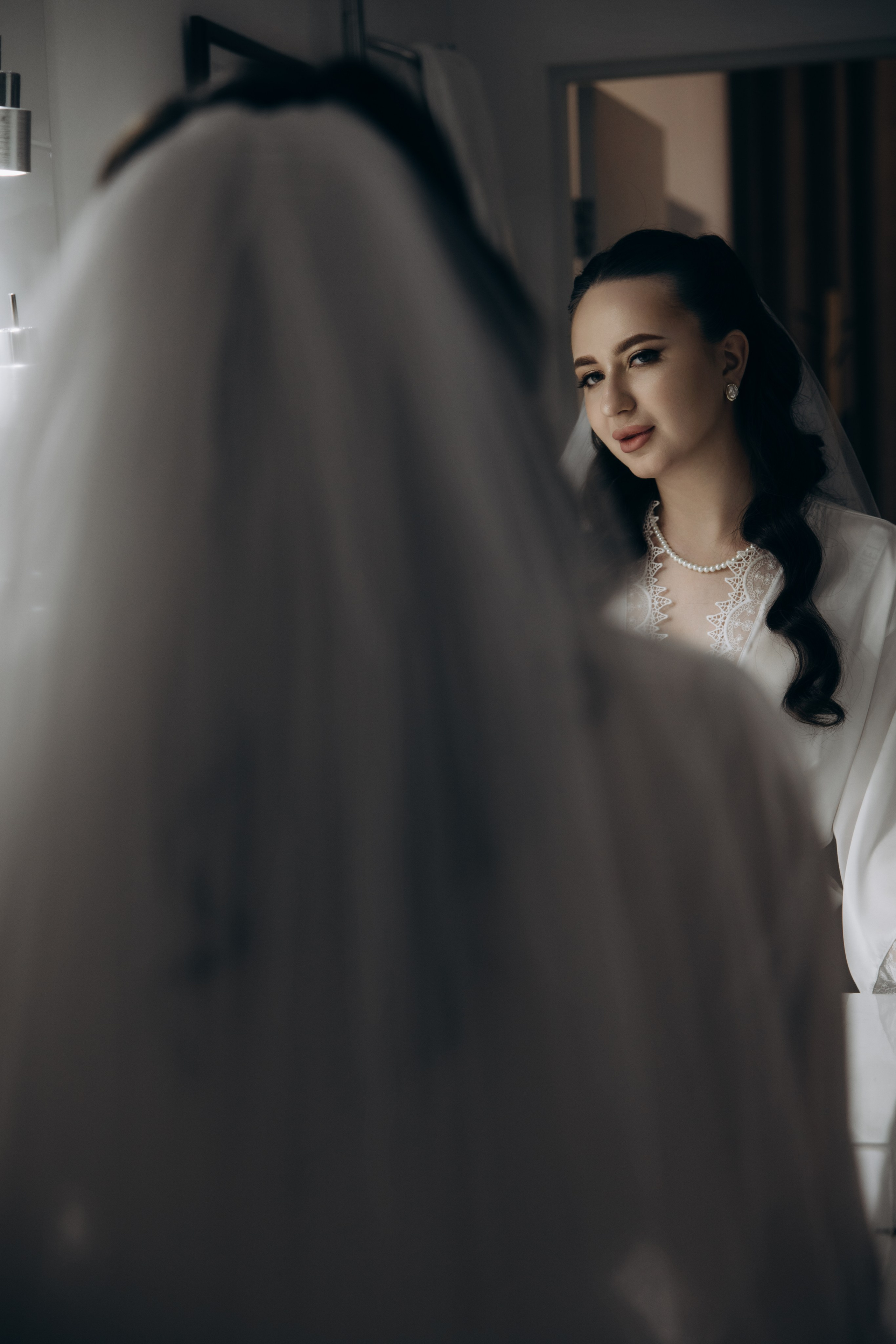 Свадебная фотосъемка в Пензе: Ольга и Владислав в отеле и студии «Перспектива»