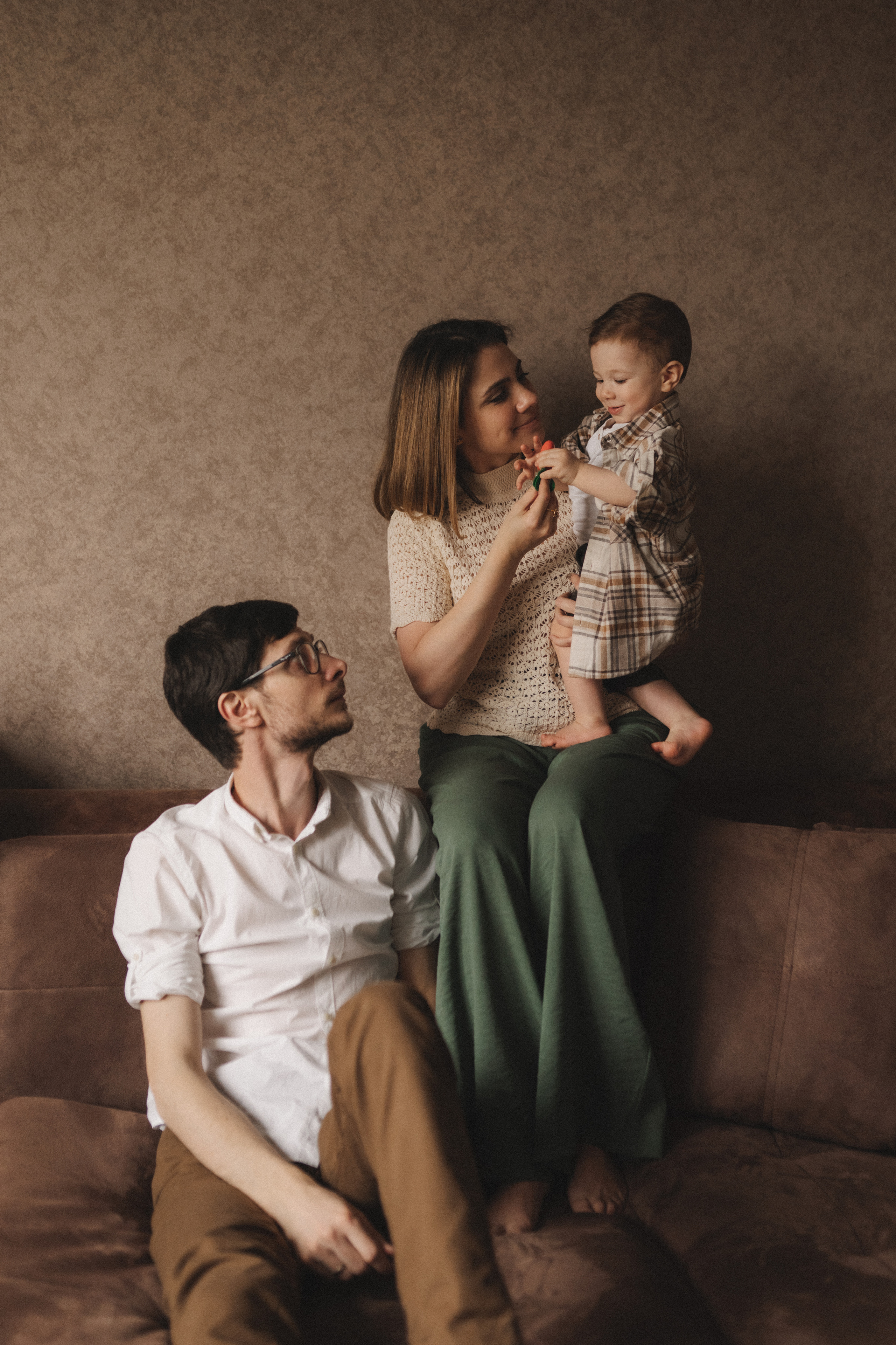 Семья Насти и Феликса. Семейный lifestyle фотограф в Москве Рената Рафикова