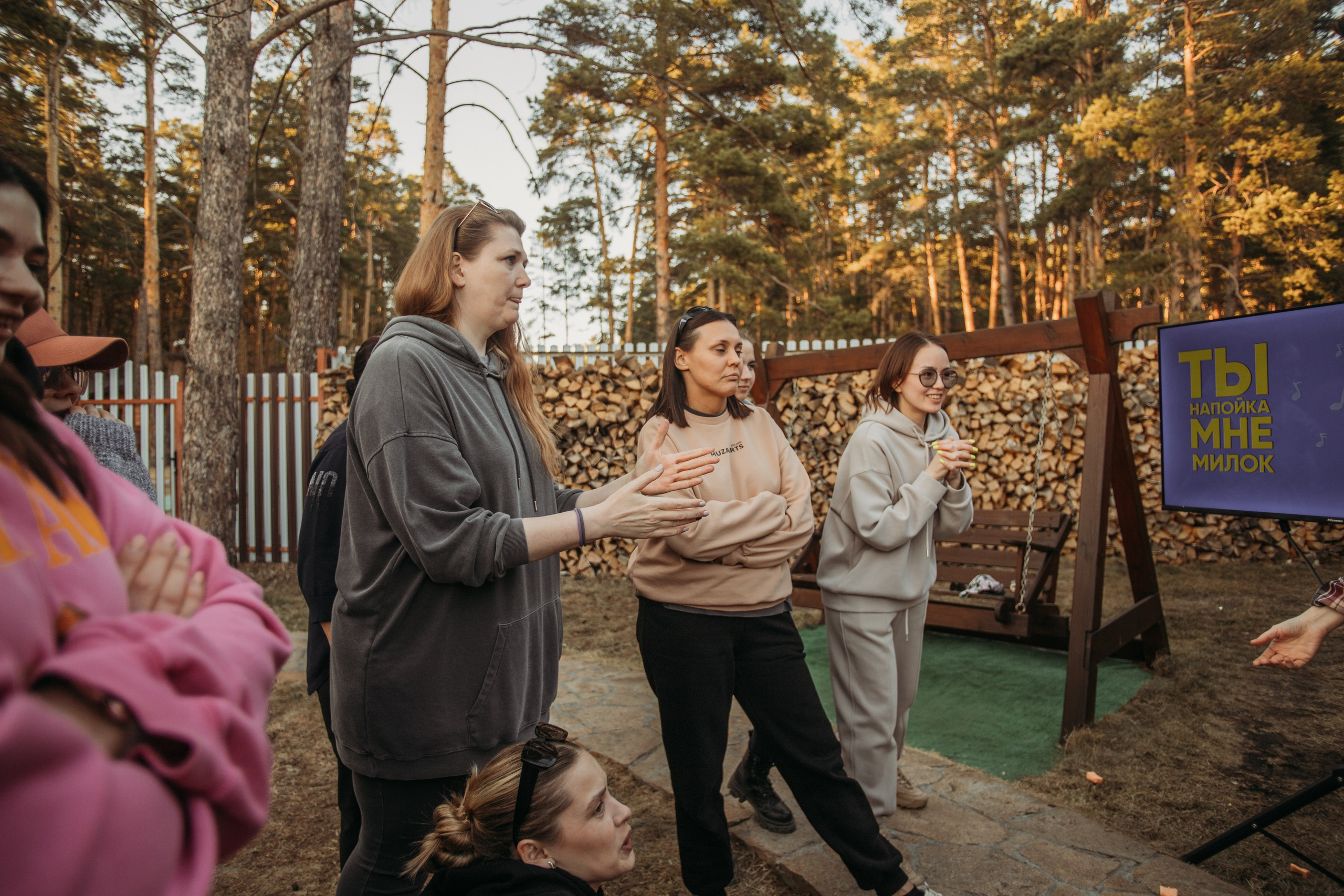 Корпоратив Muza_Arts. Венера Гайн. Репортажный фотограф  Тюмень. Обучение фотографии с 0