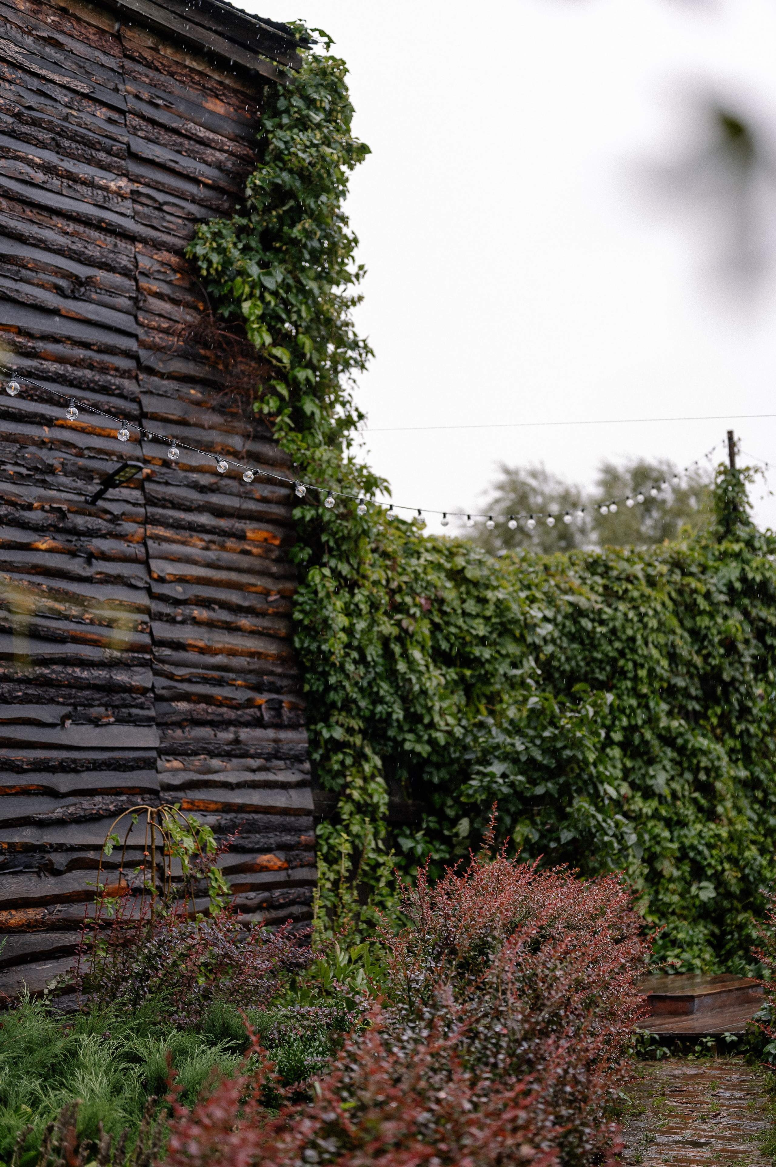«Дождь за окном, счастье — внутри». Свадебный и семейный фотограф в Чебоксарах Ирина Левнер