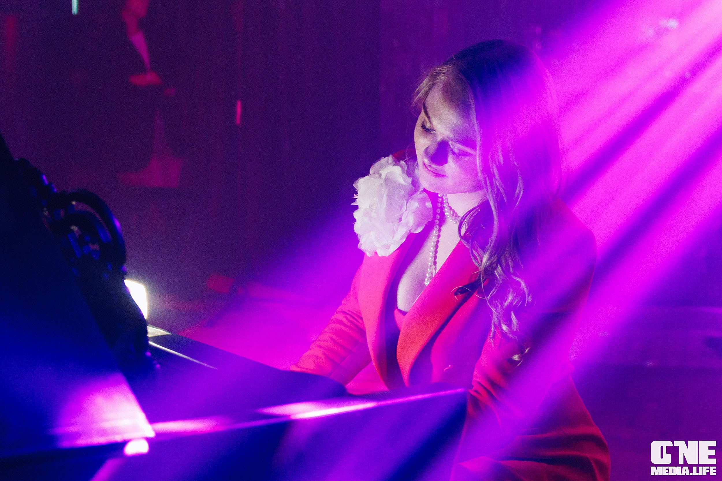 Пятница в Белгравии. One Media Life: фоторепортажи, фотоотчеты с мероприятий и заведений