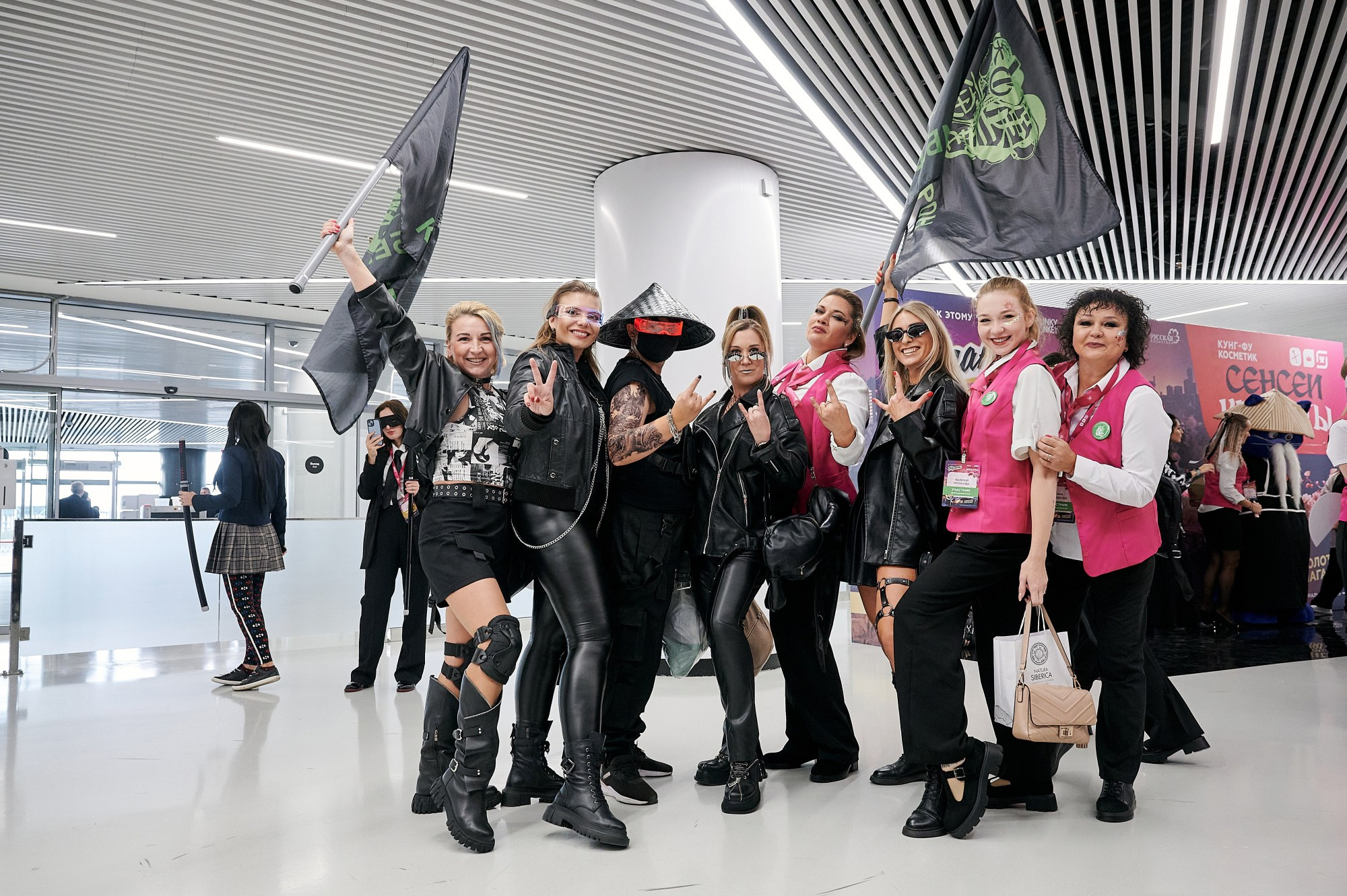 Магнит Косметик — конкурс «Золотой Магазин». Мезенцев Евгений фотограф