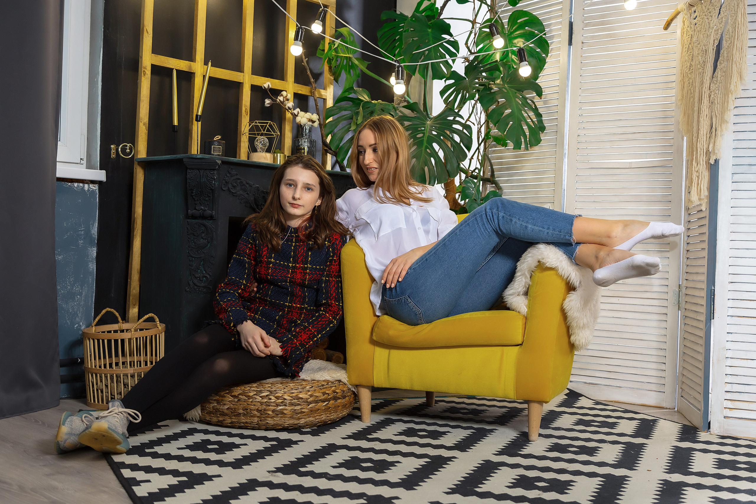 Новогодняя семейная фотосессия в студии в Волгодонске