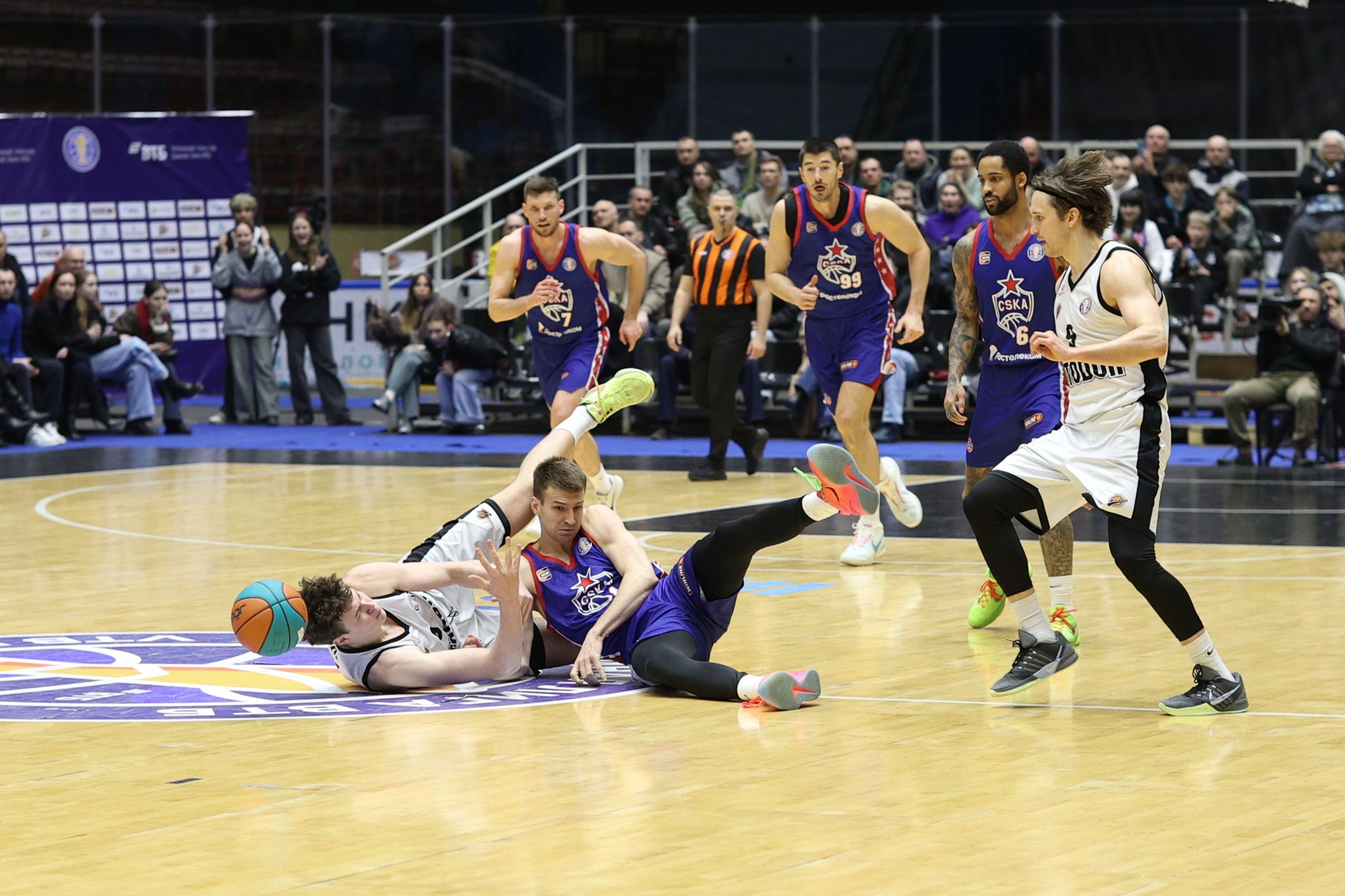 Автодор -ЦСКА. Фотограф Дмитрий Алексеев