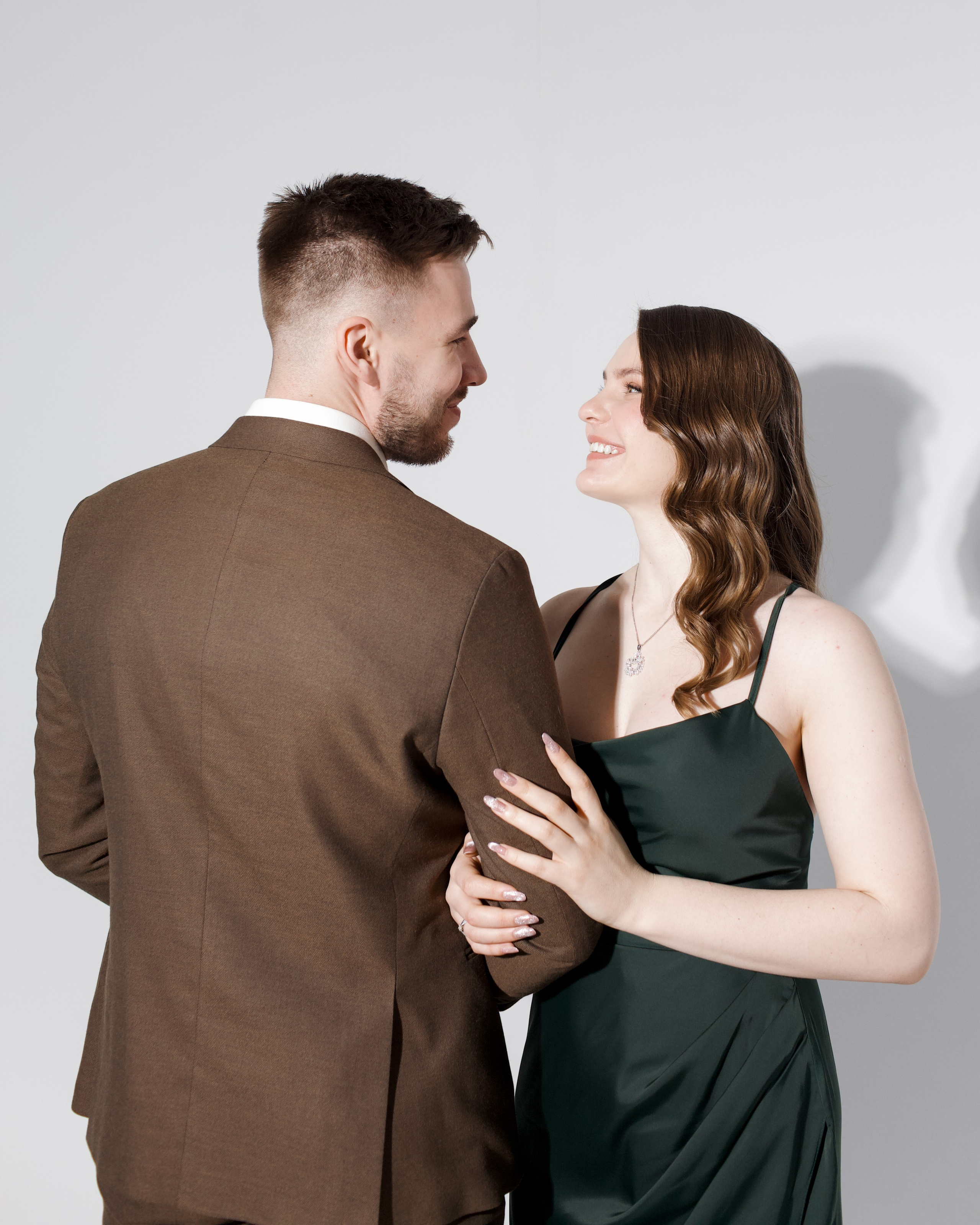 Диана и Артем. Главная