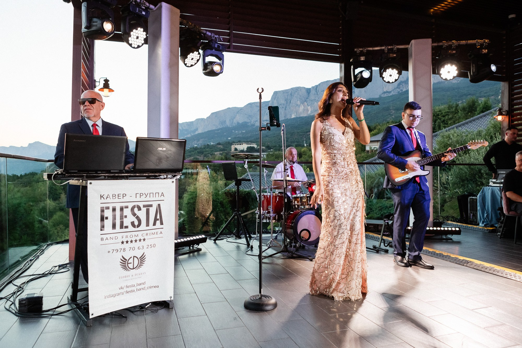 Владимир и Алина — Свадьба в отеле Mriya Resort & Spa. Свадебный фотограф, фотосъемка в Крыму, Севастополе, Симферополе, Ялте