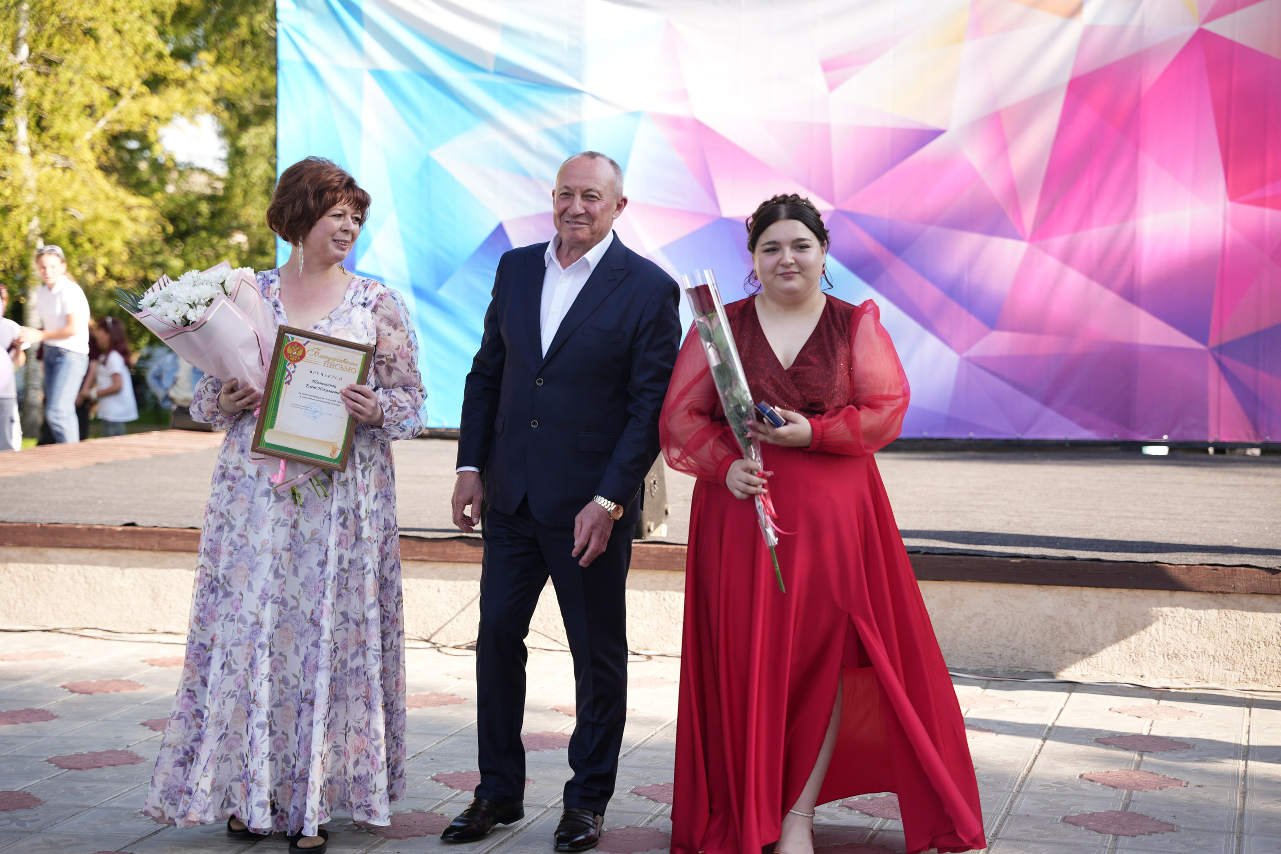 Выпускной в парке. Ольга Плаксина фотограф в Саратове