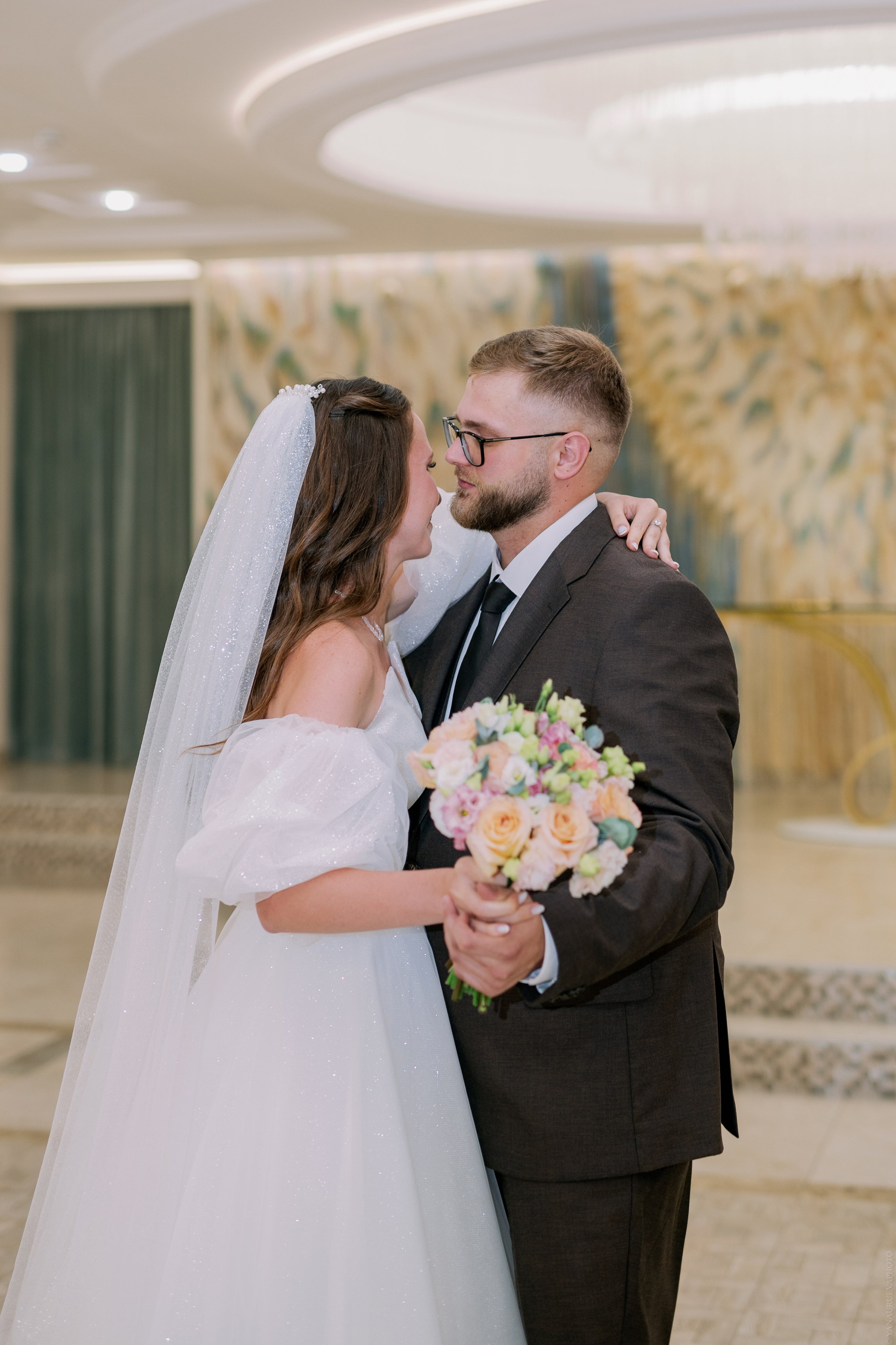 Свадебный анонс. Игорь и Анна. Свадебный и контент- фотограф в Тольятти, Самаре, Москве Яна Уруева