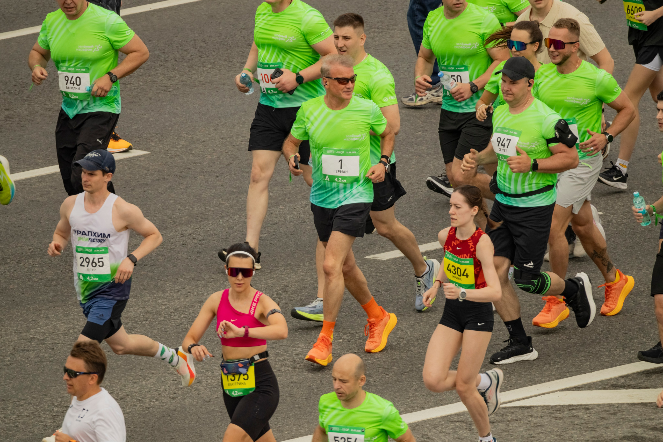 Сбер Зелёный Марафон 2025 Балчуг. Репортажный, event, концертный и backstage фотограф из Москвы Виталий Кривцов